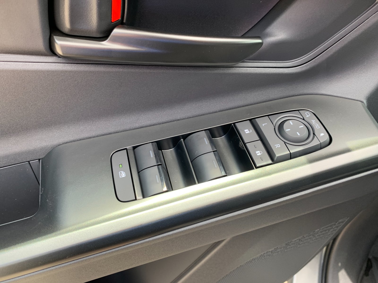 Certified Used 2026  Toyota XLE image 13