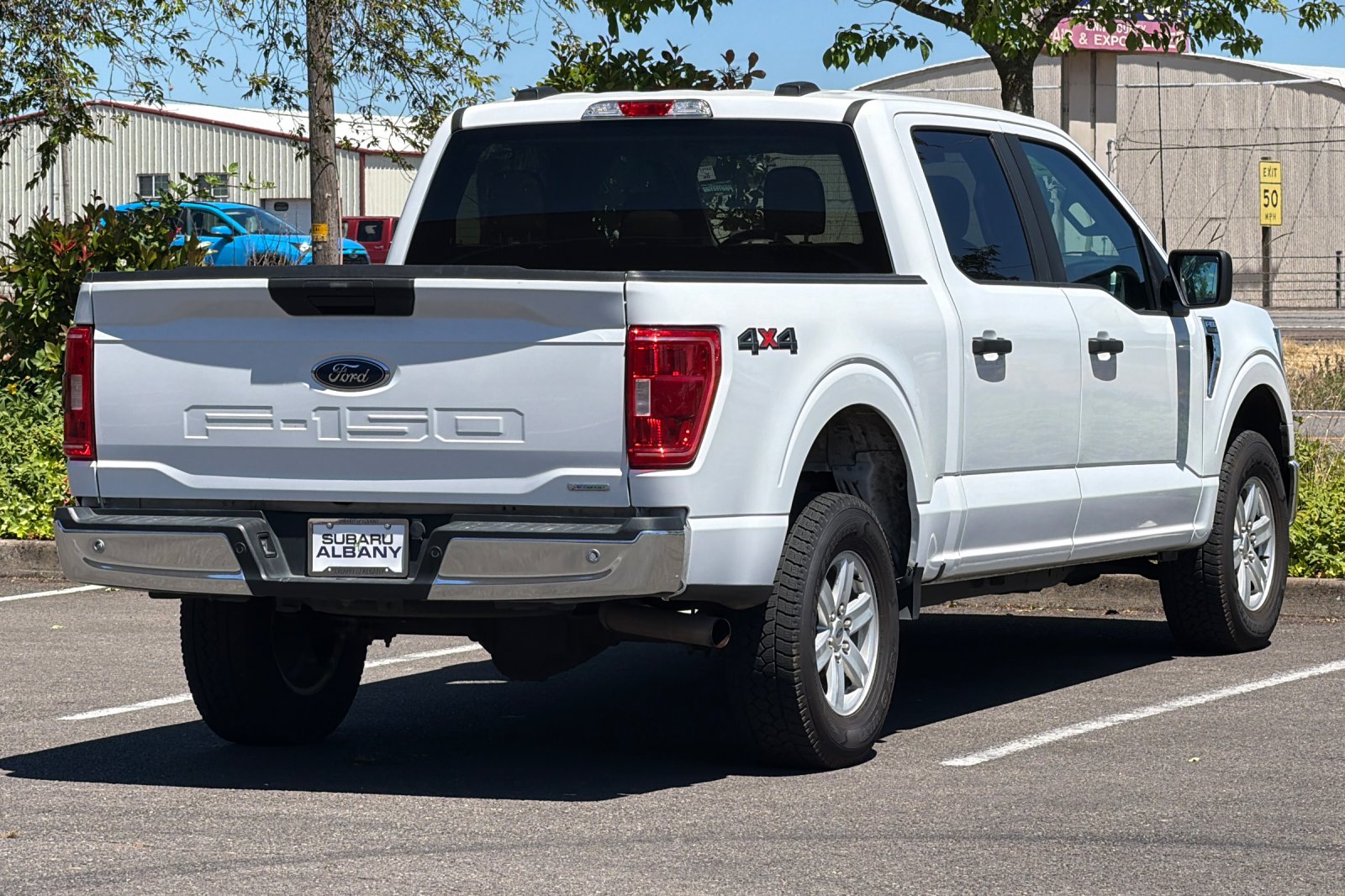 Used 2023 White Ford XLT image 4