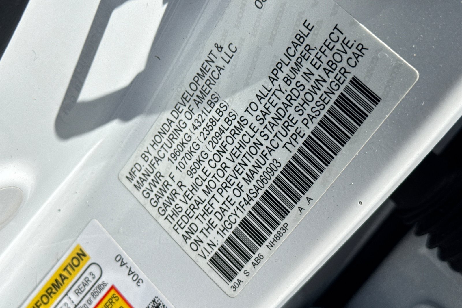 Certified Used 2025 Platinum White Pearl Honda SE image 12