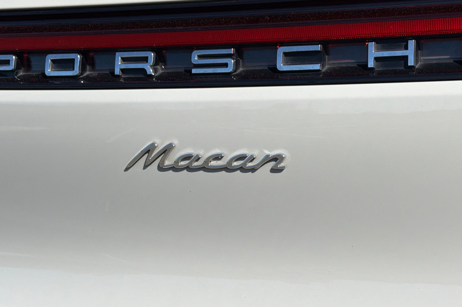 Used 2021 Chalk Porsche Base image 14