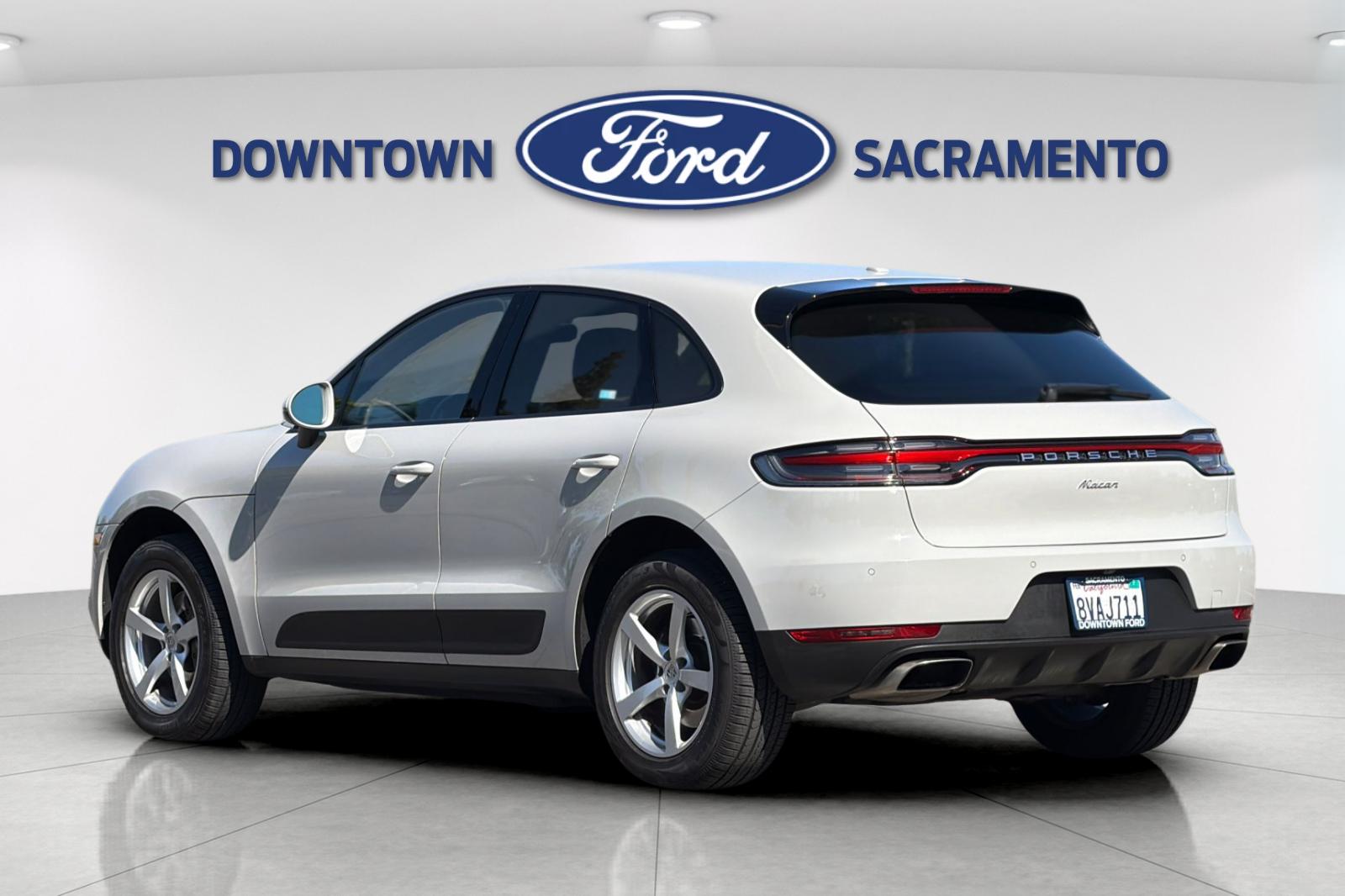 Used 2021 Chalk Porsche Base image 8