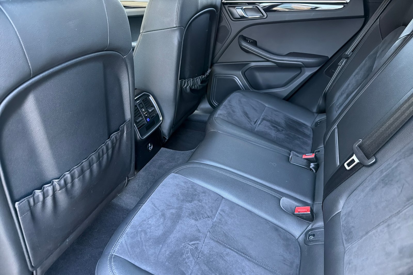 Used 2021 Chalk Porsche Base image 6