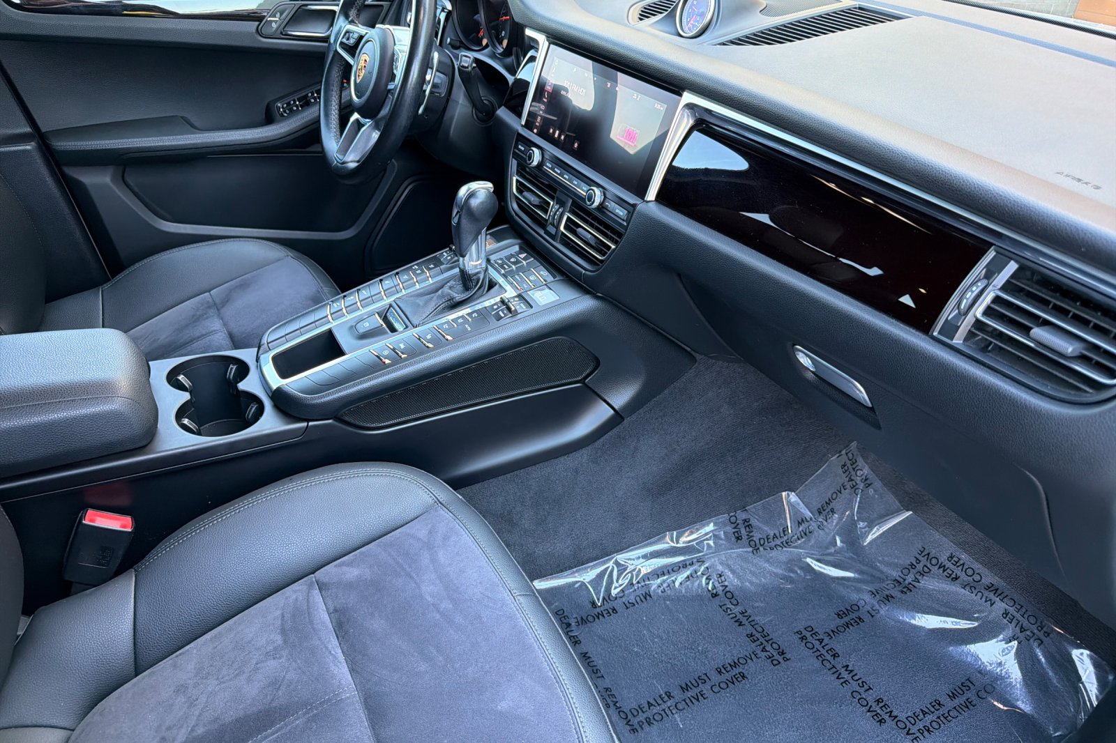 Used 2021 Chalk Porsche Base image 20