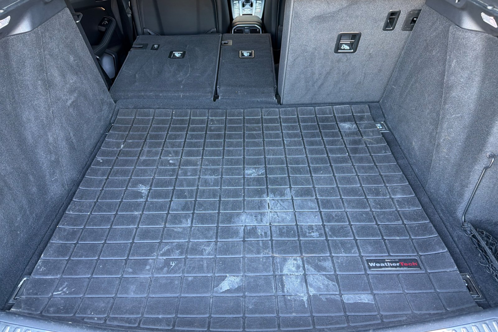Used 2021 Chalk Porsche Base image 19