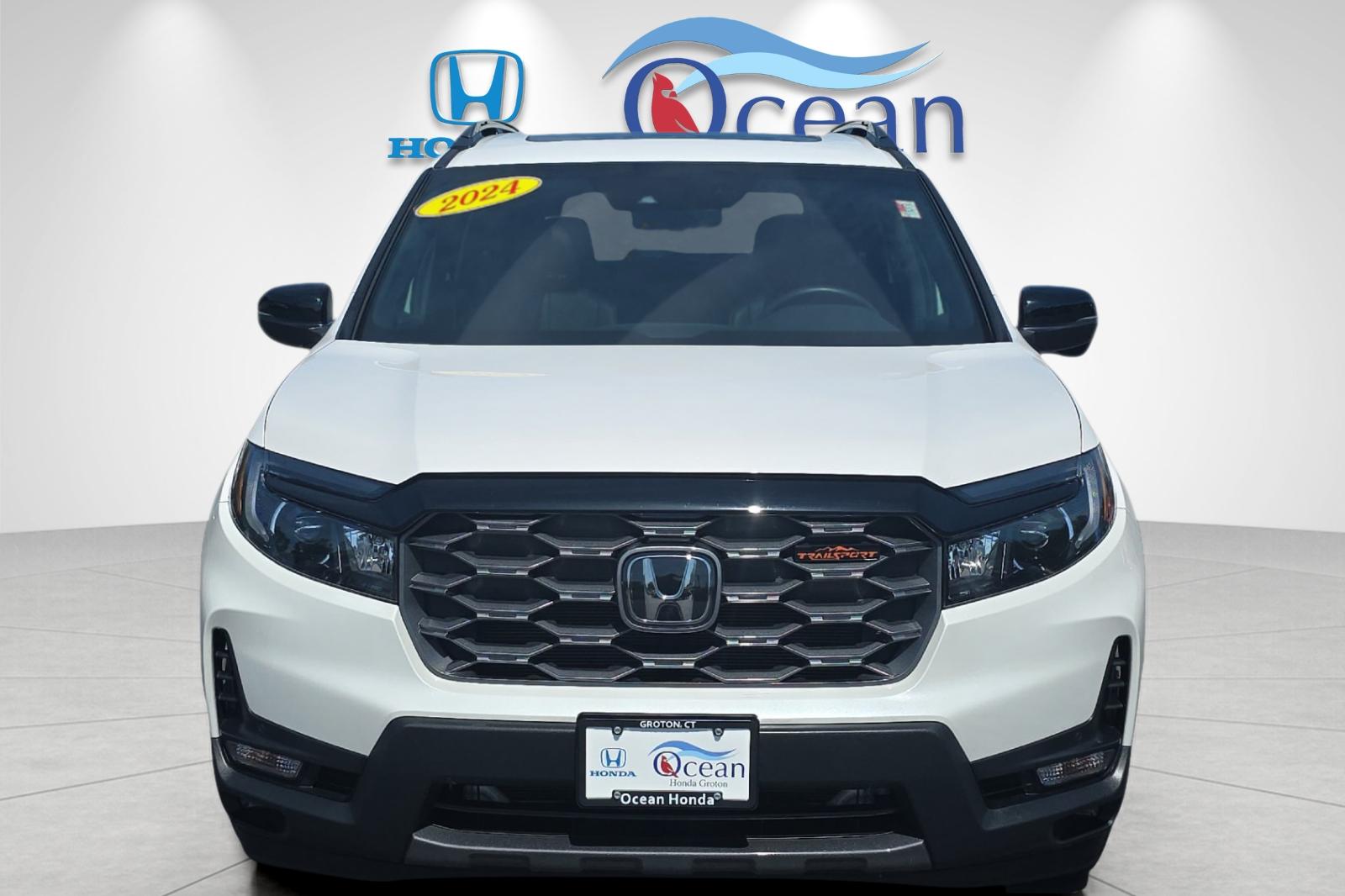 Used 2024 Platinum White Pearl Honda TrailSport image 8