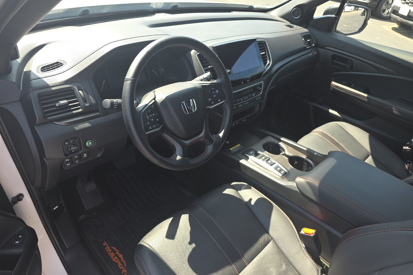 Used 2024 Platinum White Pearl Honda TrailSport image 9