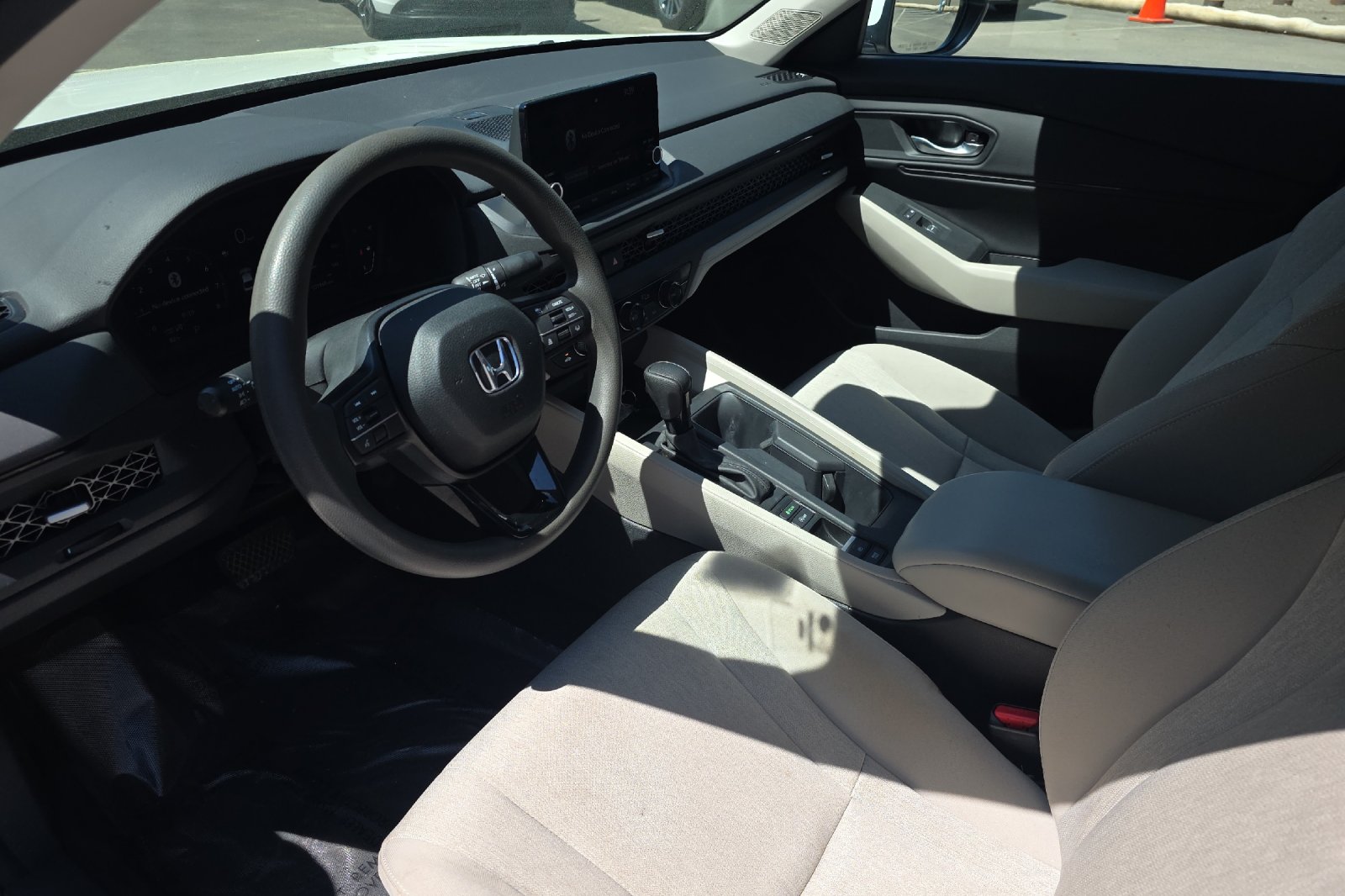 Used 2023  Honda EX image 11