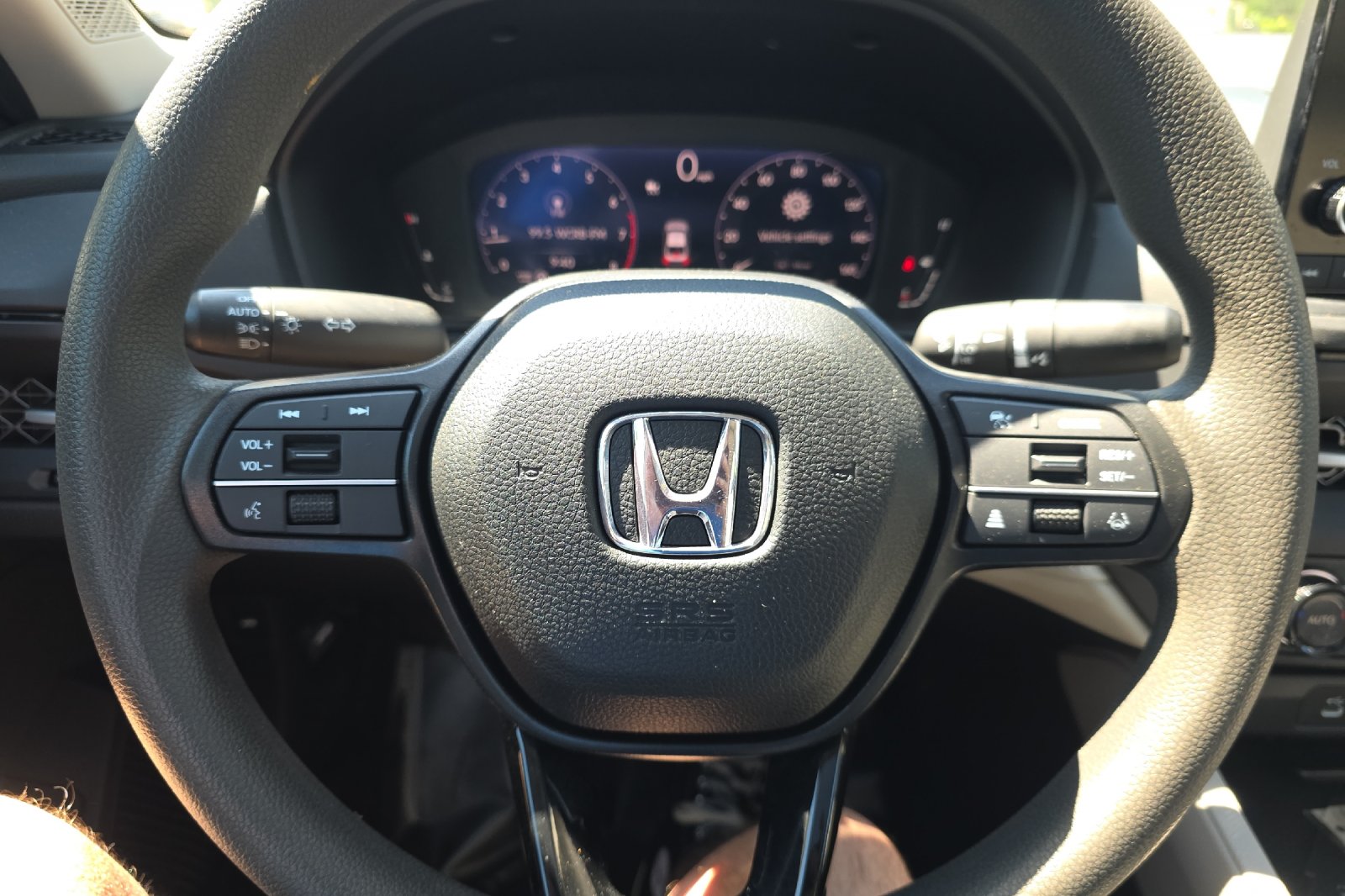 Used 2023  Honda EX image 22
