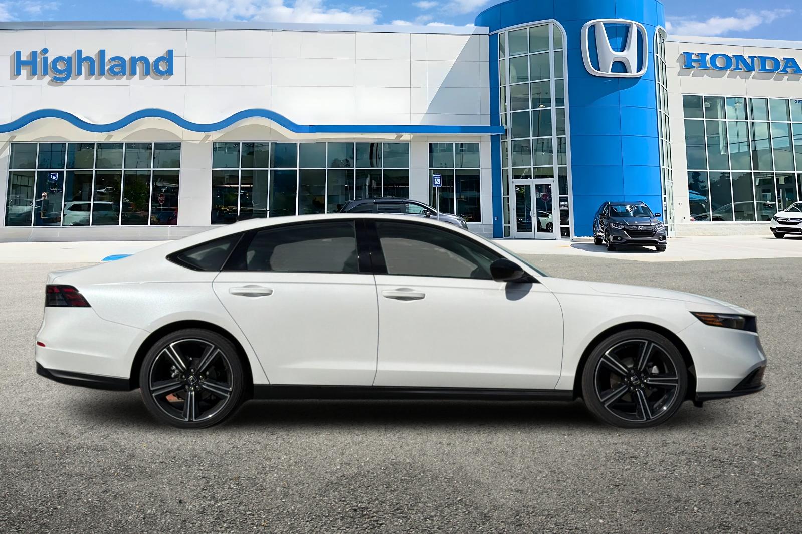 New 2026 Platinum White Pearl Honda SE image 6