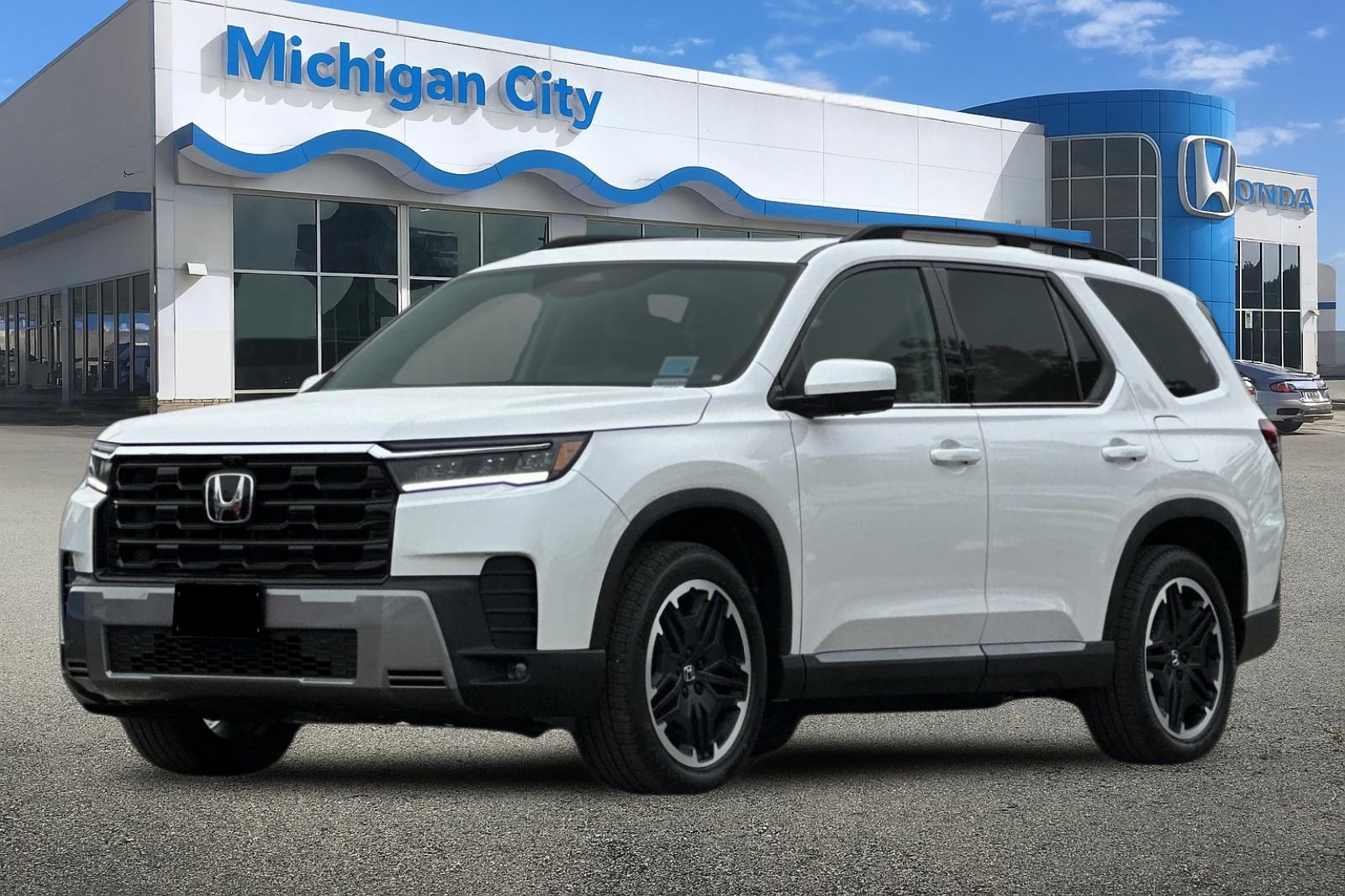 2026 Honda Pilot Touring Blackout AWD's photo