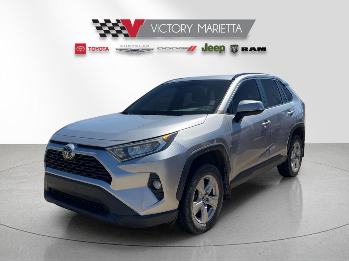 2021 Toyota RAV4 XLE AWD's photo