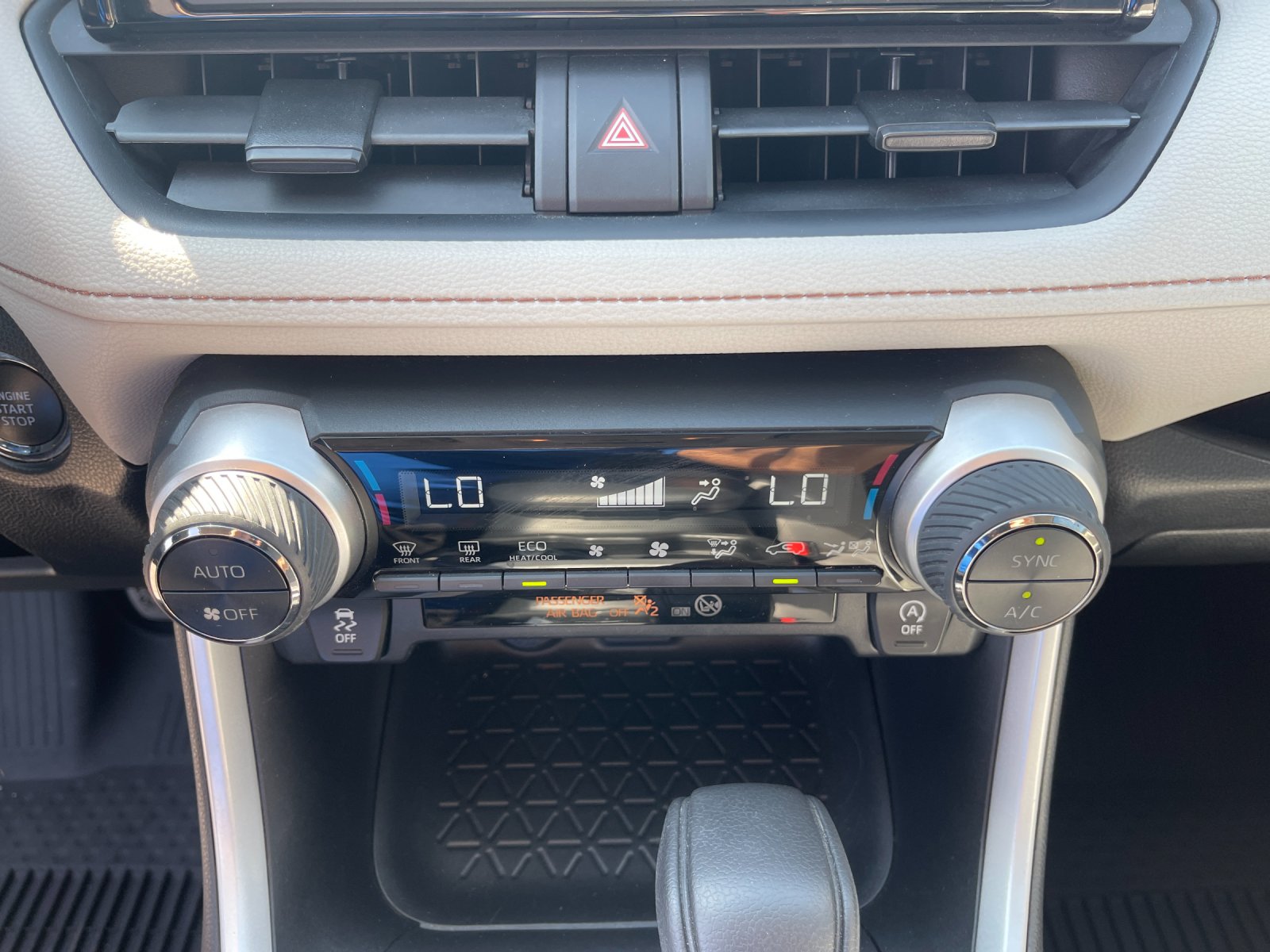 Used 2021 Silver Toyota XLE image 22