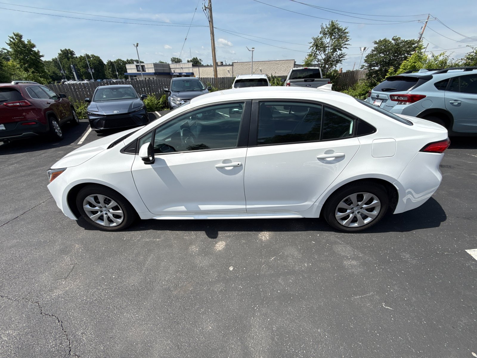 Used 2025 White Toyota LE image 3
