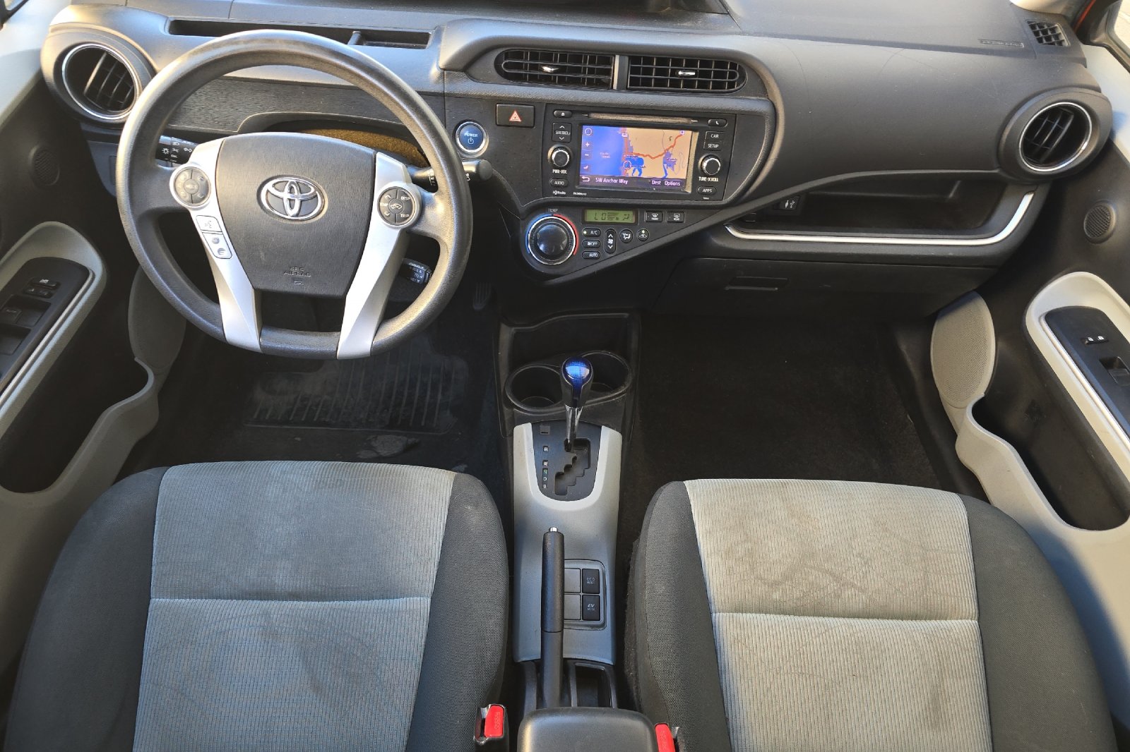 Used 2014 Orange Toyota Three image 10