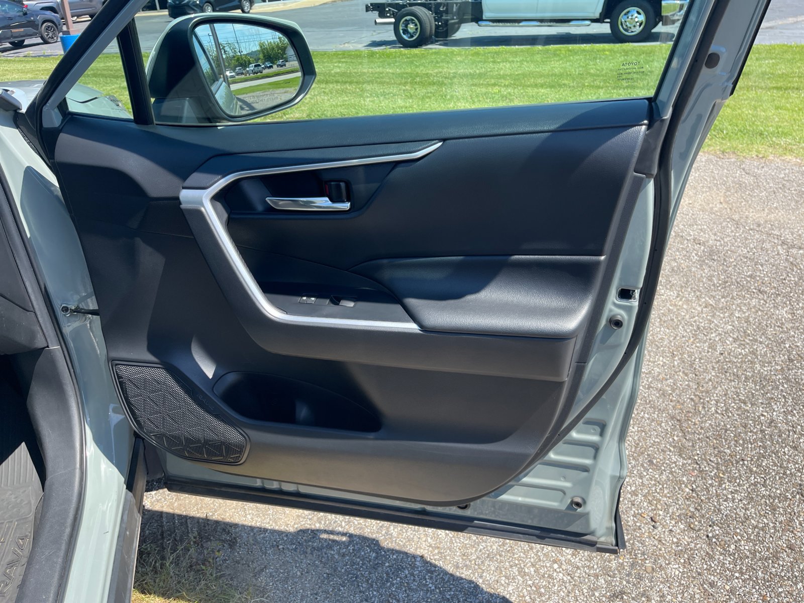 Used 2021 Lunar Toyota XLE image 19