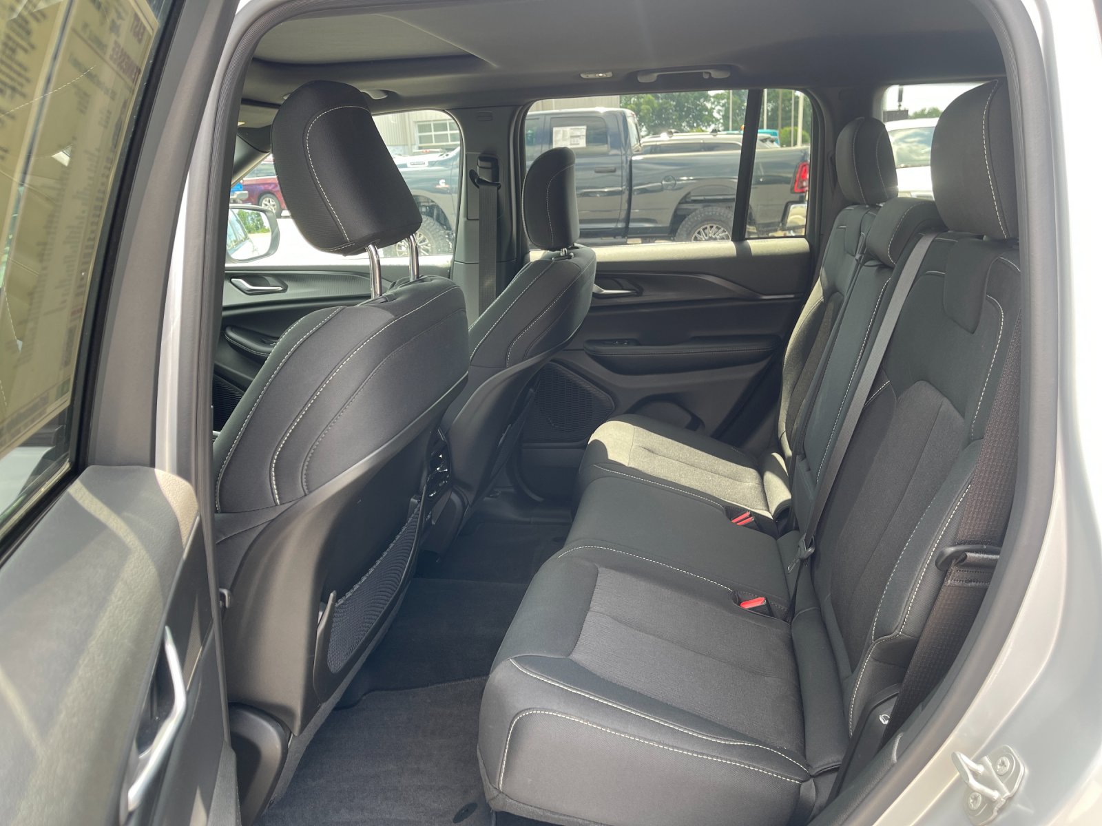 Used 2025 Silver Jeep Laredo X image 14