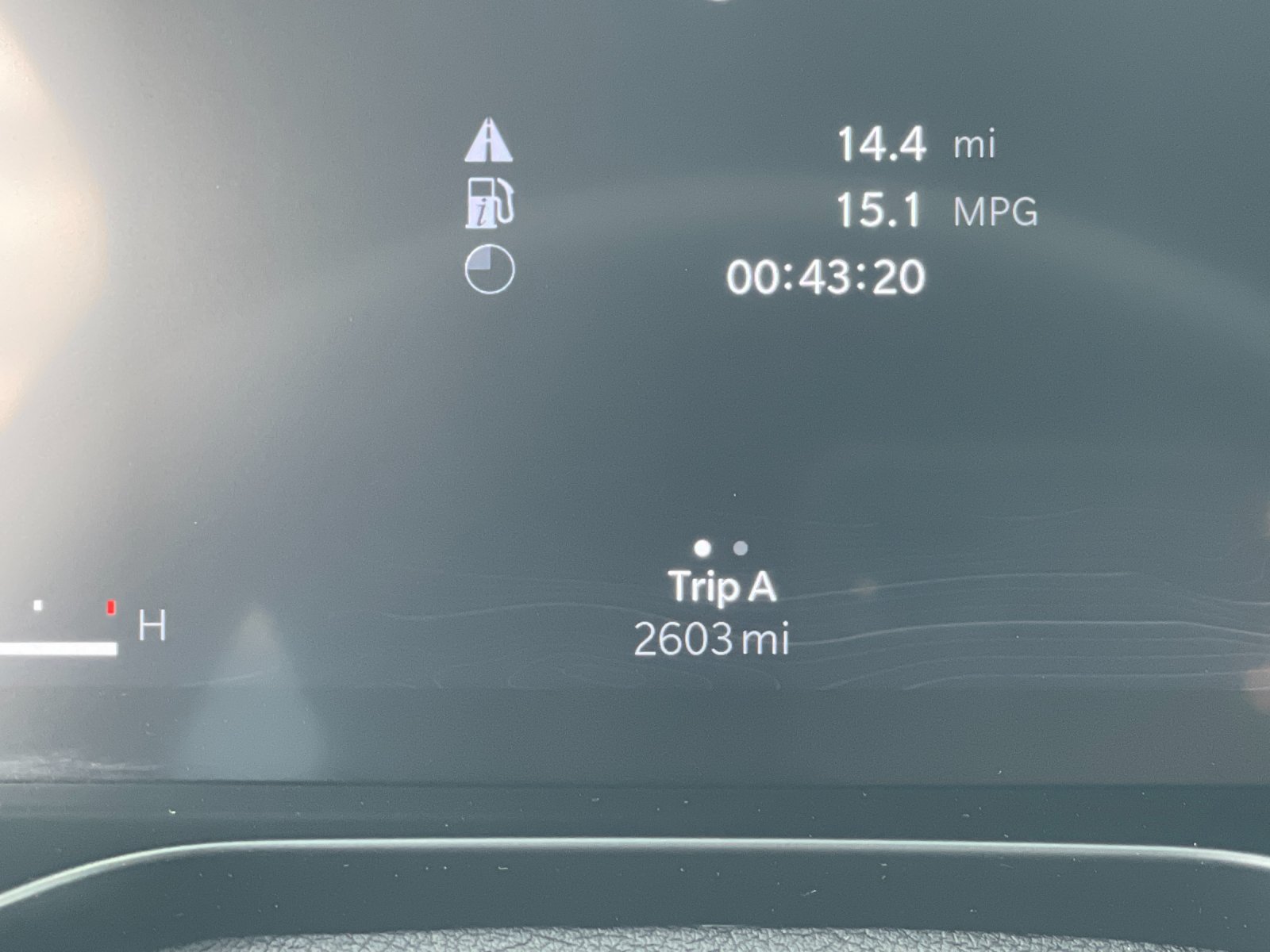Used 2025 Silver Jeep Laredo X image 30