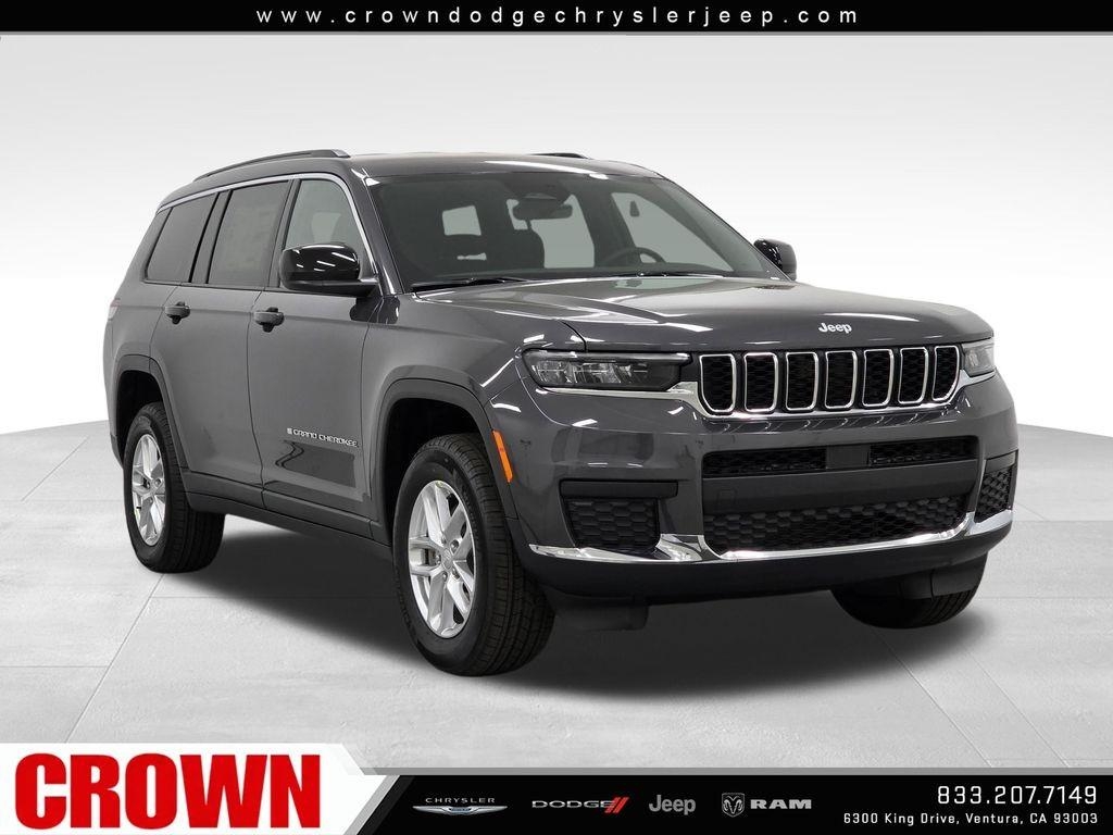 New 2026 Baltic Gray Metallic Clear-Coat Exterior Paint Jeep Laredo image 24