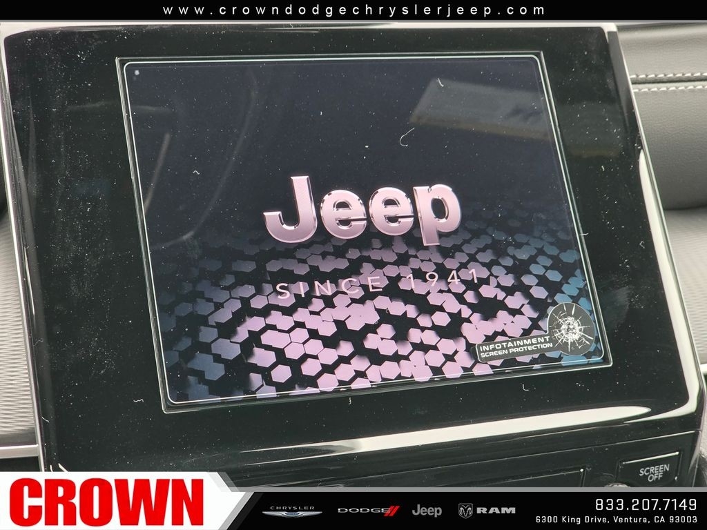 New 2026 Baltic Gray Metallic Clear-Coat Exterior Paint Jeep Laredo image 44