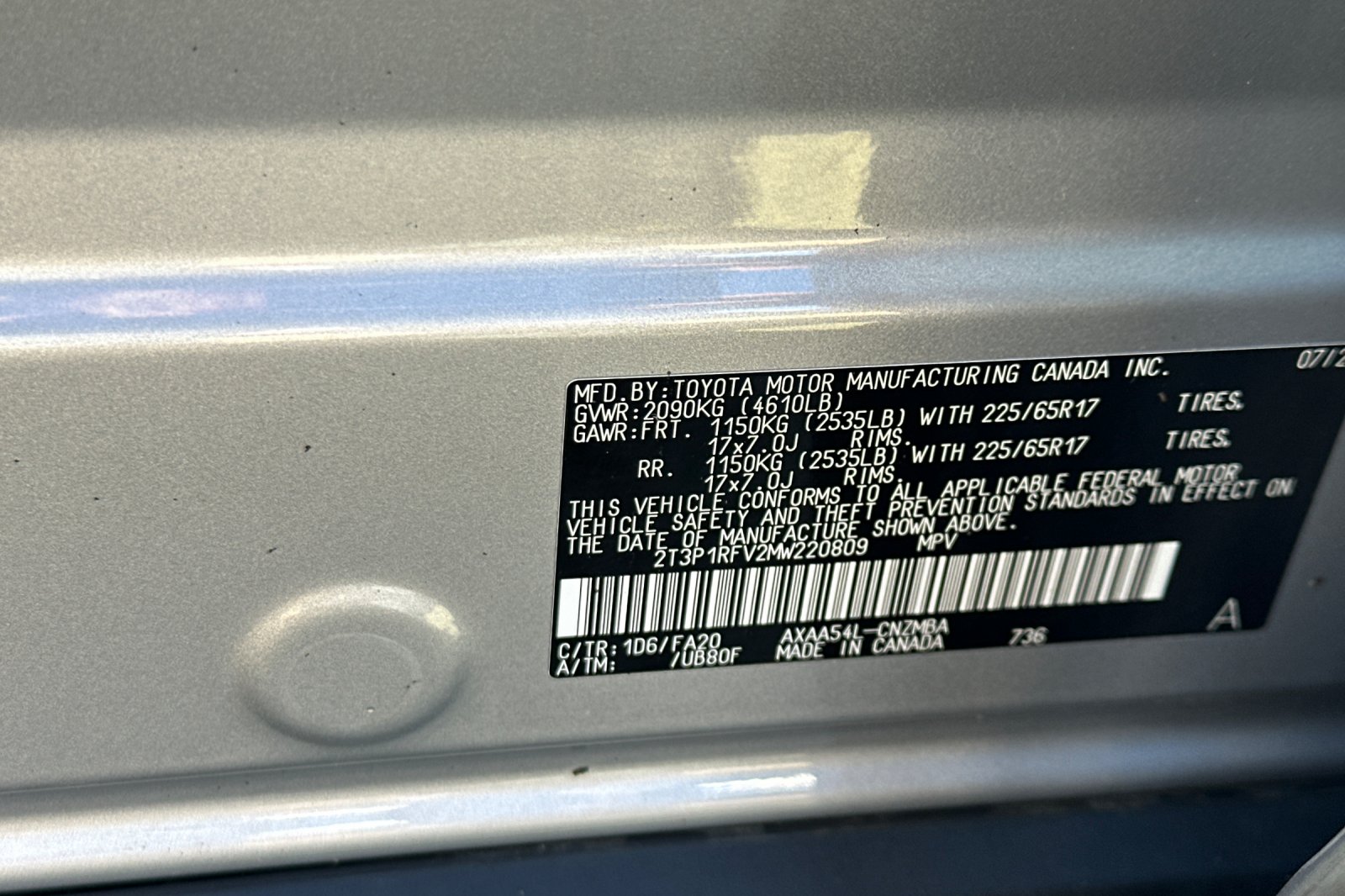 Used 2021 Silver Toyota XLE image 24