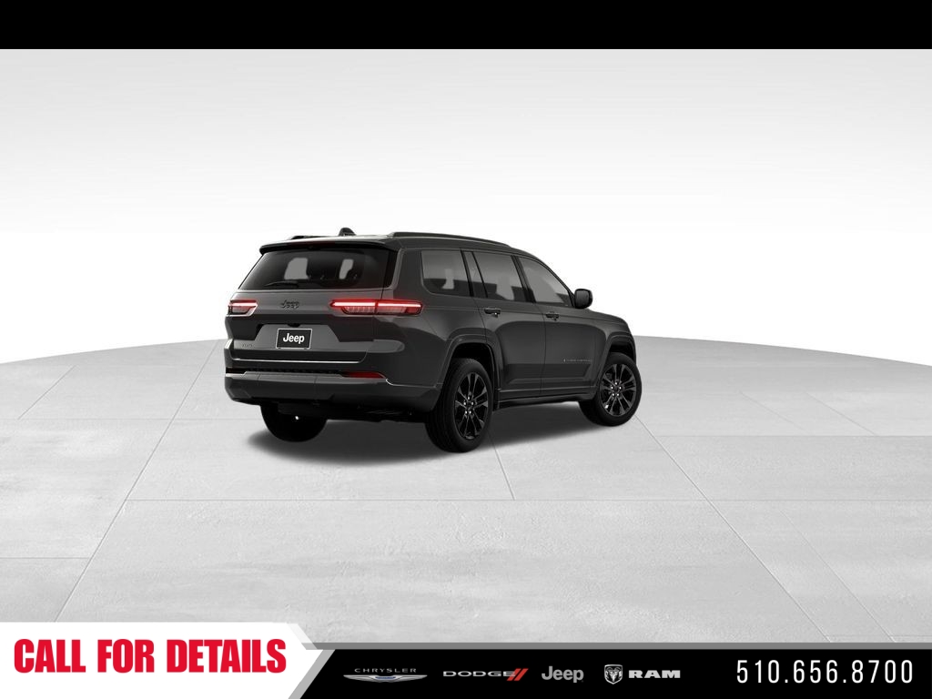 New 2026 Baltic Gray Metallic Clear-Coat Exterior Paint Jeep Limited image 7