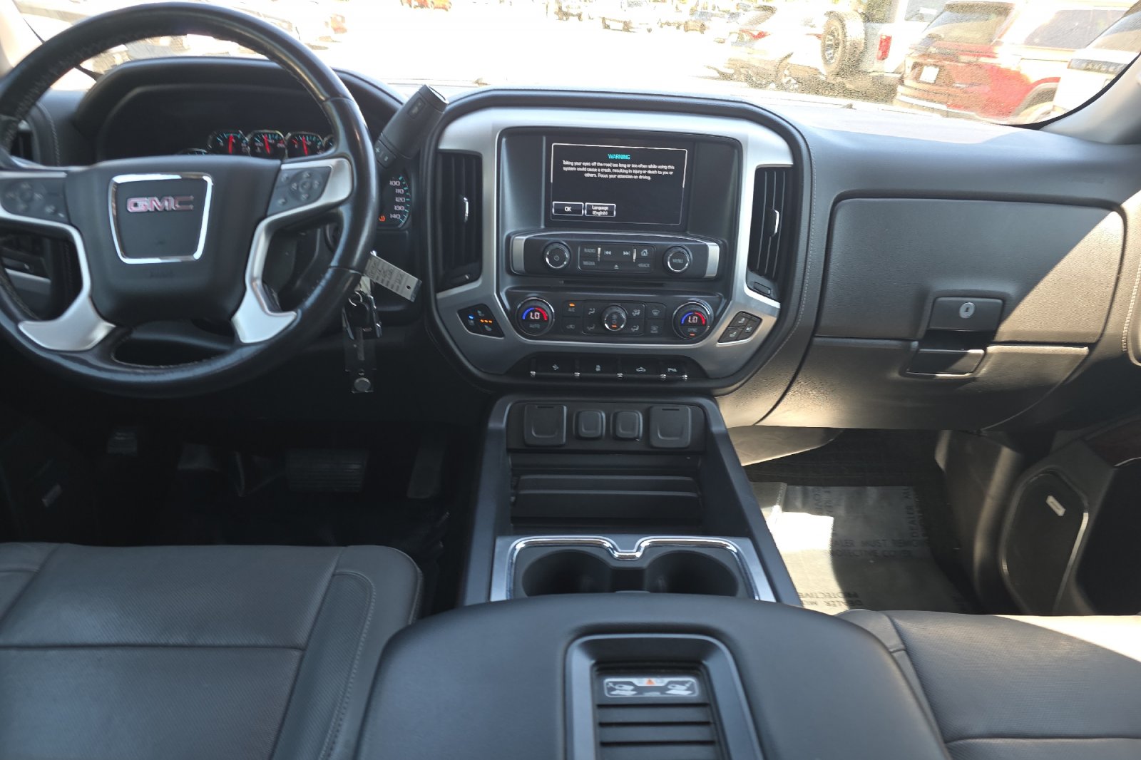 Used 2018 White Frost Tricoat GMC SLT image 12