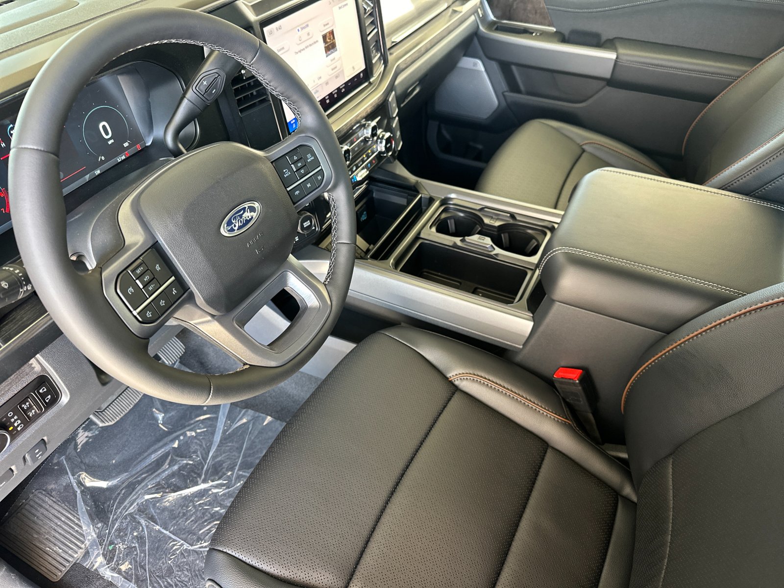 New 2026 Glacier Gray Metallic Tri-Coat Ford F-250® Lariat® image 9