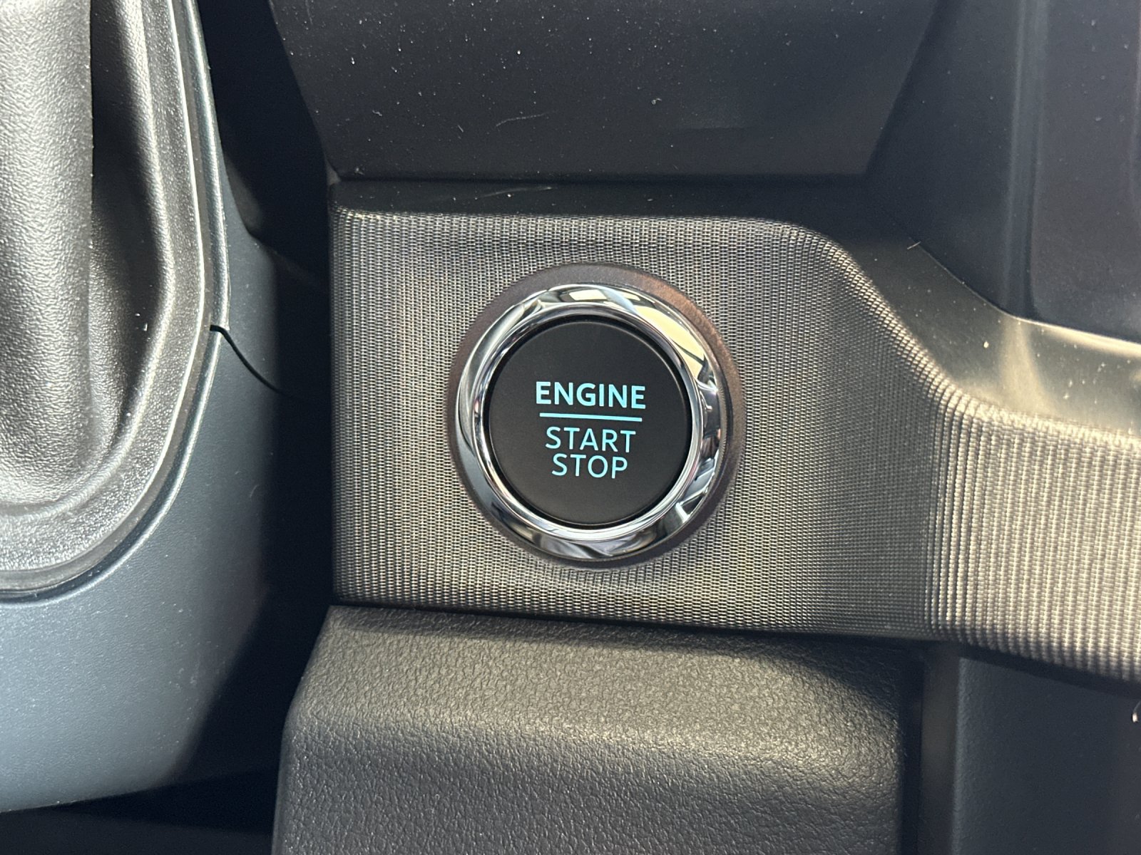 New 2026 Carbonized Gray Metallic Ford F-350® Platinum® image 21
