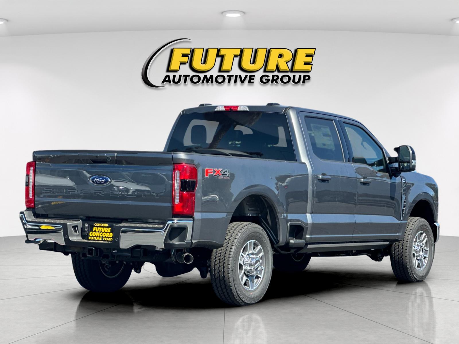 New 2026 Carbonized Gray Metallic Ford F-250® Lariat® image 3