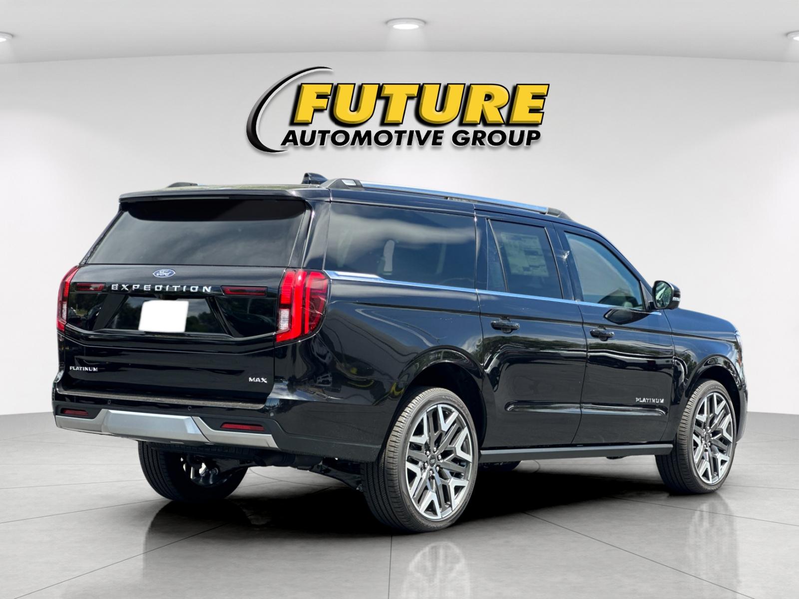 New 2026 Agate Black Metallic Ford MAX Platinum® image 3