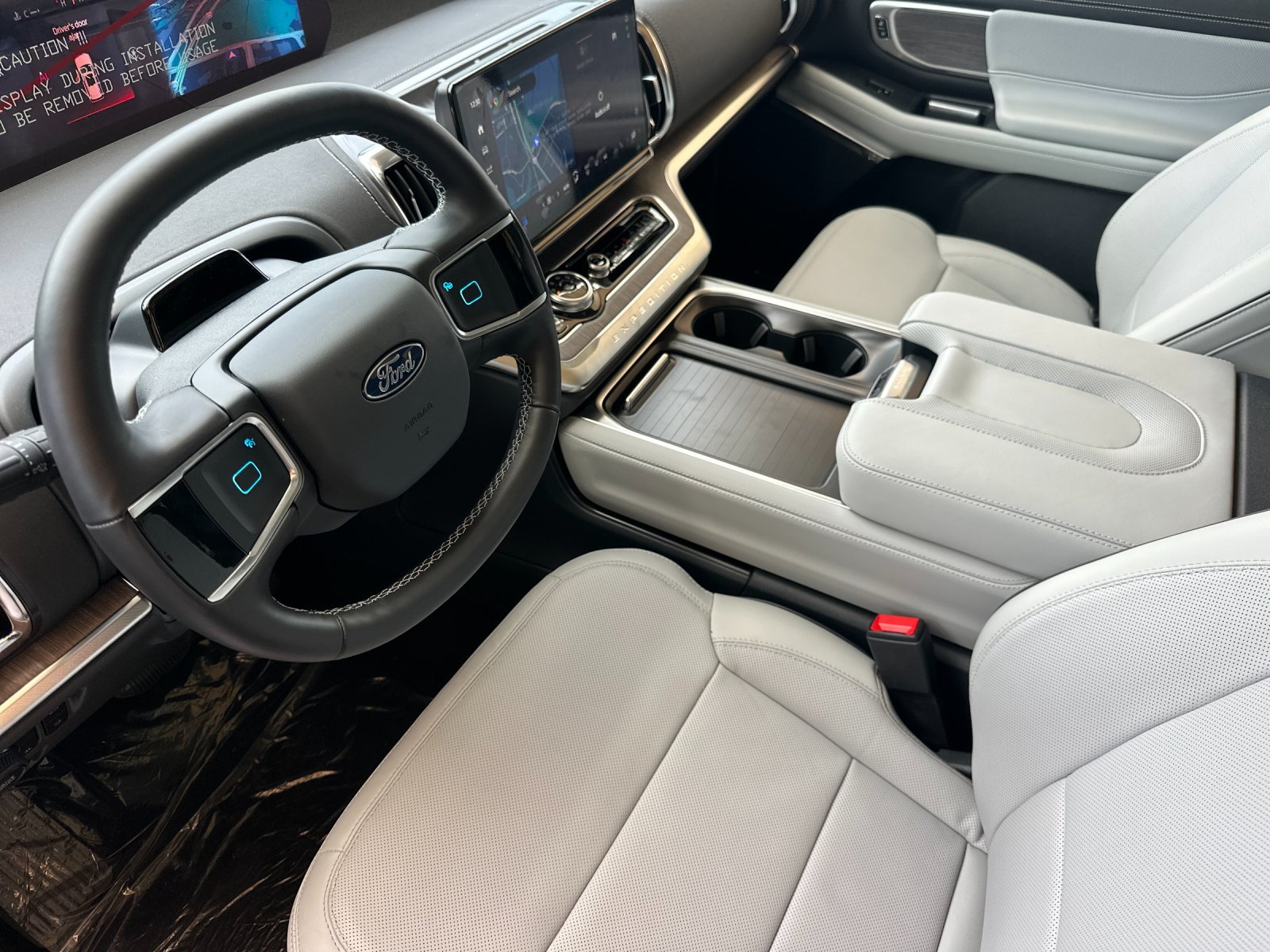 New 2026 Agate Black Metallic Ford MAX Platinum® image 9