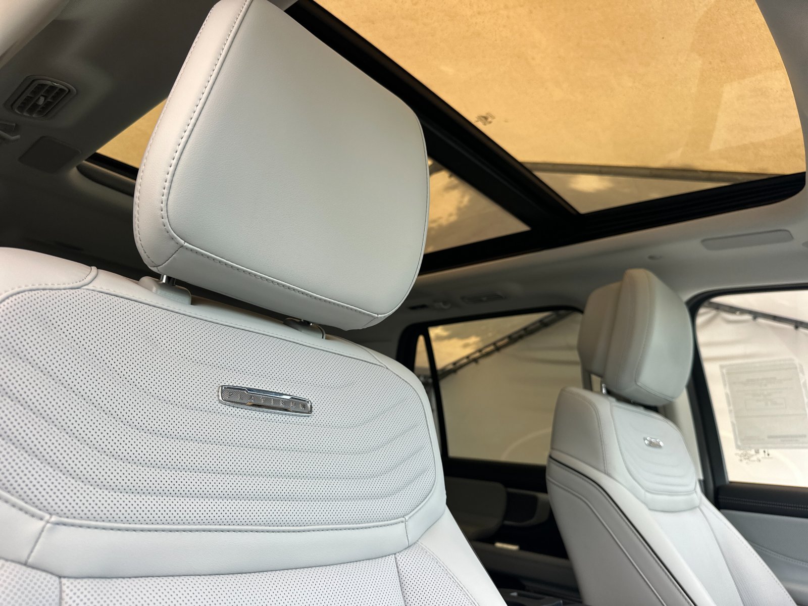 New 2026 Agate Black Metallic Ford MAX Platinum® image 17