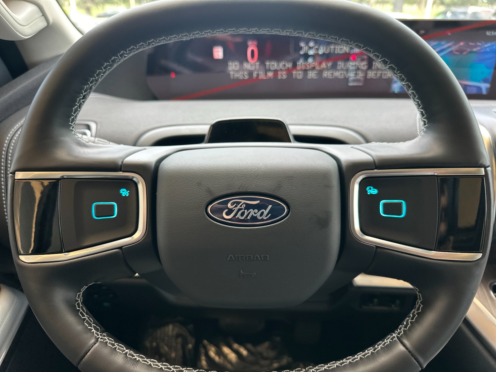 New 2026 Agate Black Metallic Ford MAX Platinum® image 24