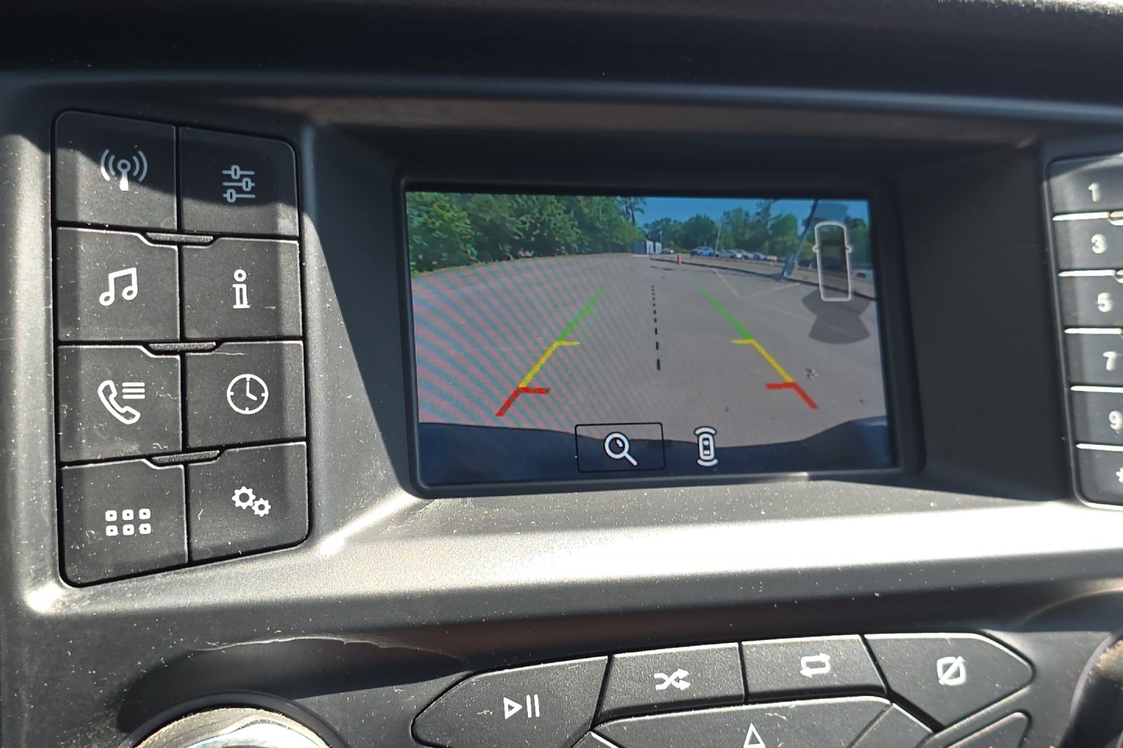 Used 2019 Ingot Silver Metallic Ford XL image 18
