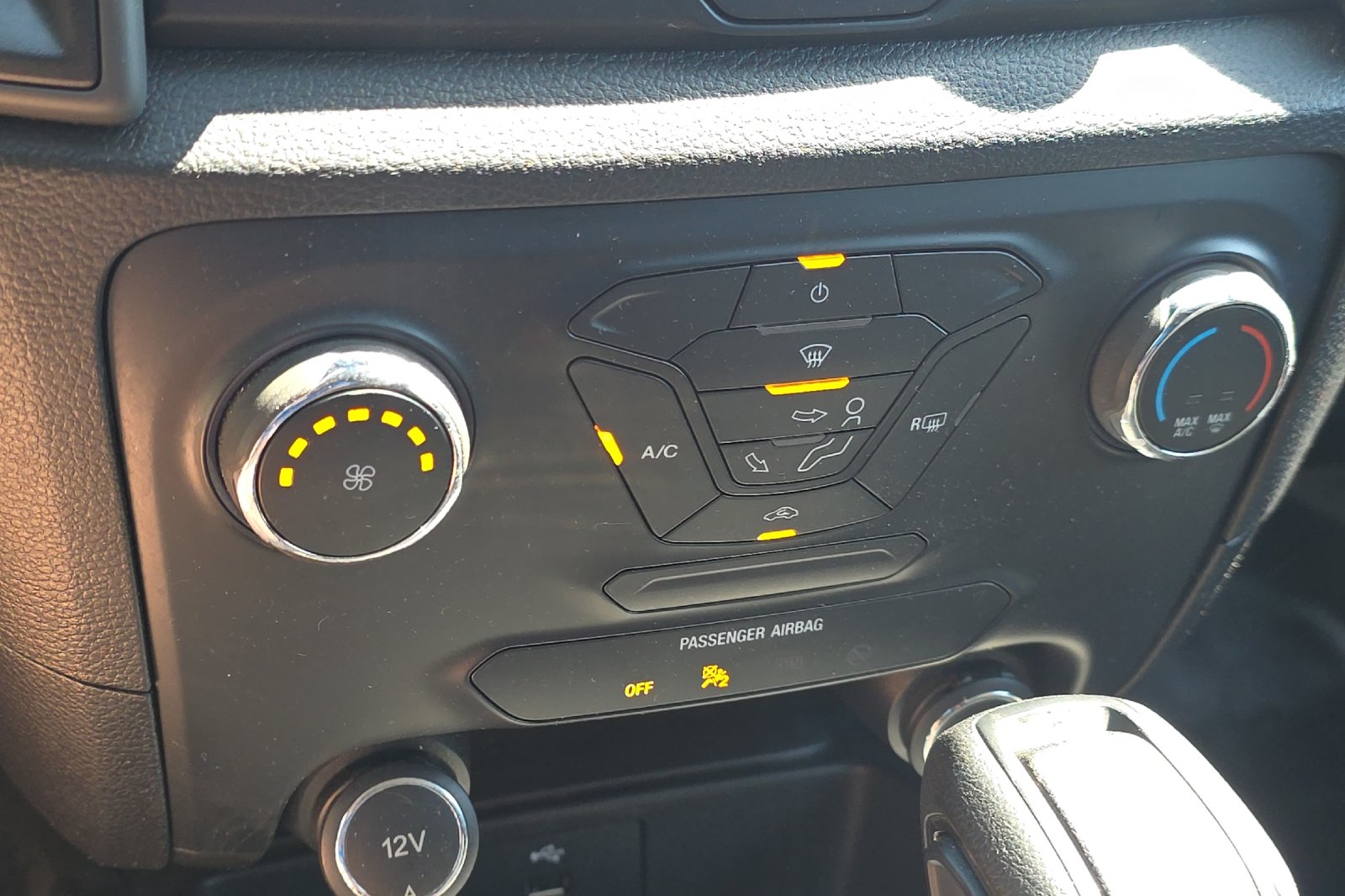 Used 2019 Ingot Silver Metallic Ford XL image 19
