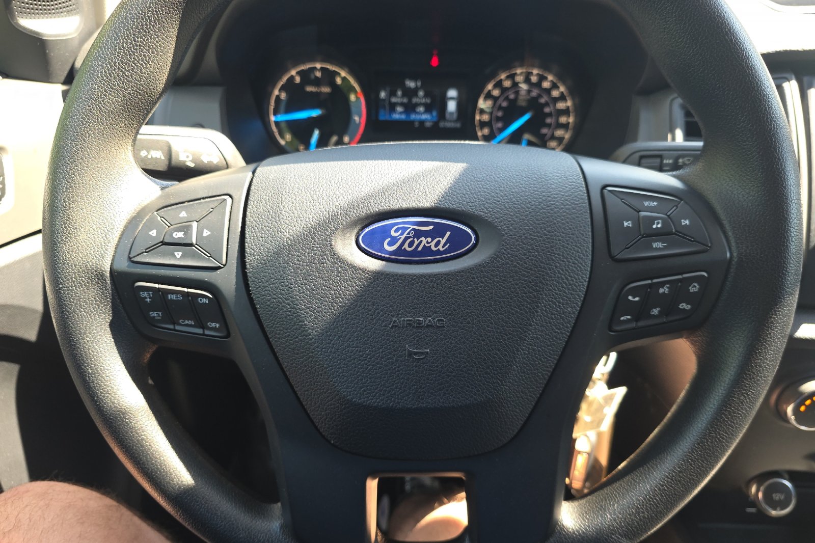 Used 2019 Ingot Silver Metallic Ford XL image 21