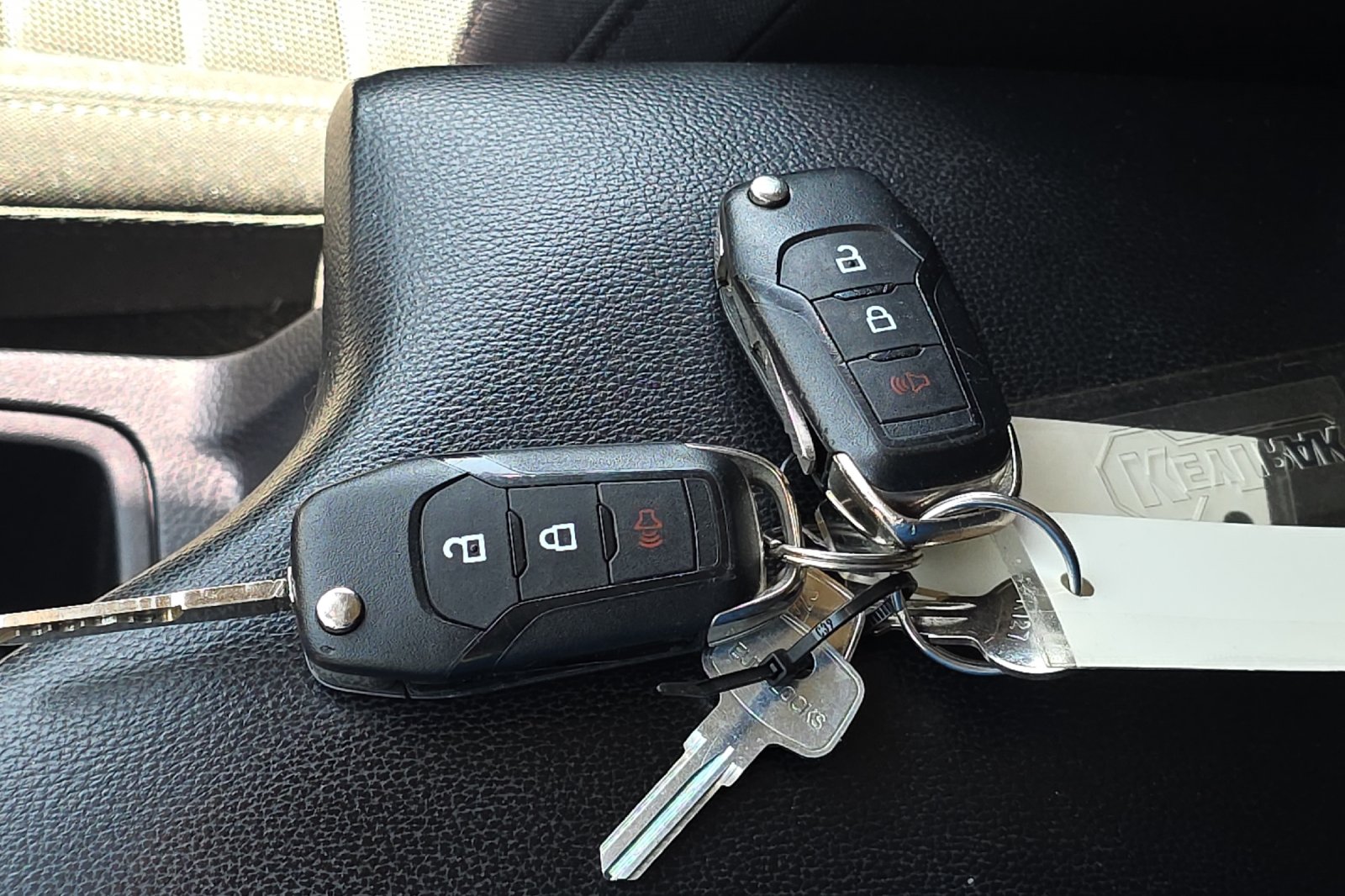 Used 2019 Ingot Silver Metallic Ford XL image 9