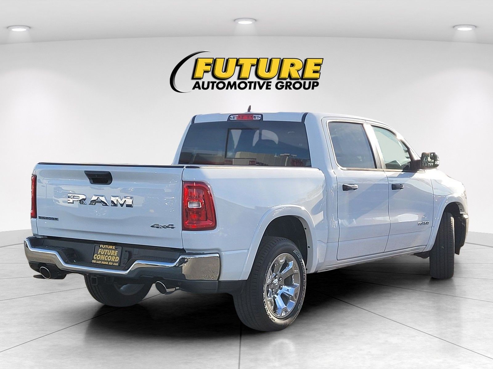 New 2026 Bright White Clear-Coat Exterior Paint RAM Big Horn/Lone Star image 7