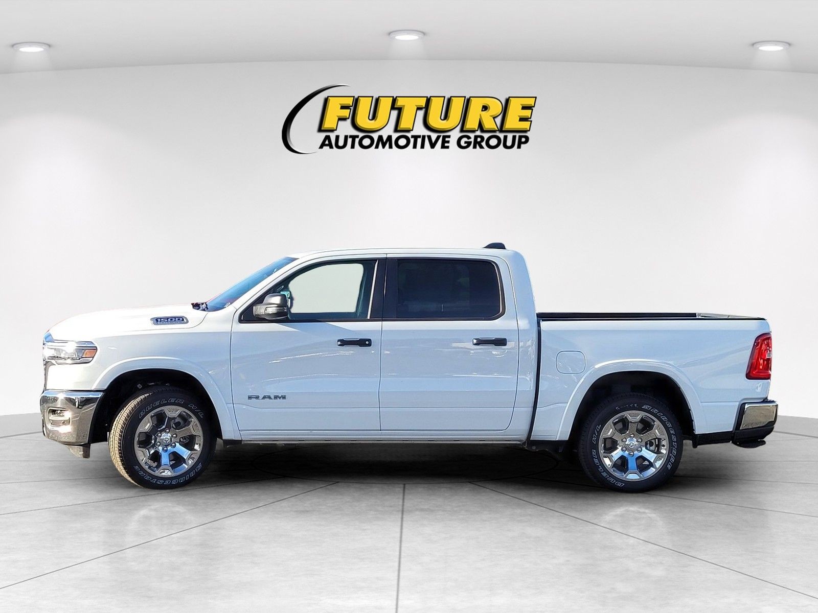 New 2026 Bright White Clear-Coat Exterior Paint RAM Big Horn/Lone Star image 8