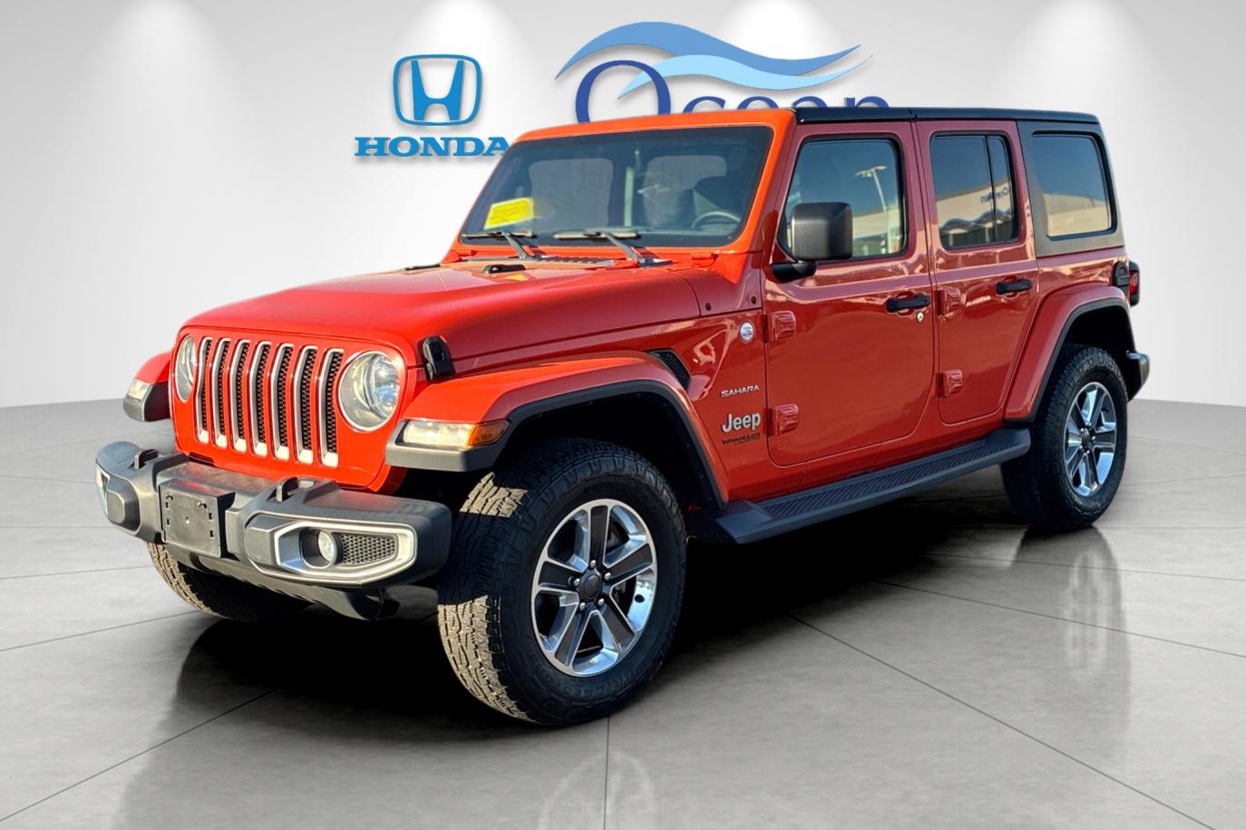 Used 2018 Punkn Metallic Clearcoat Jeep Unlimited Sahara image 7