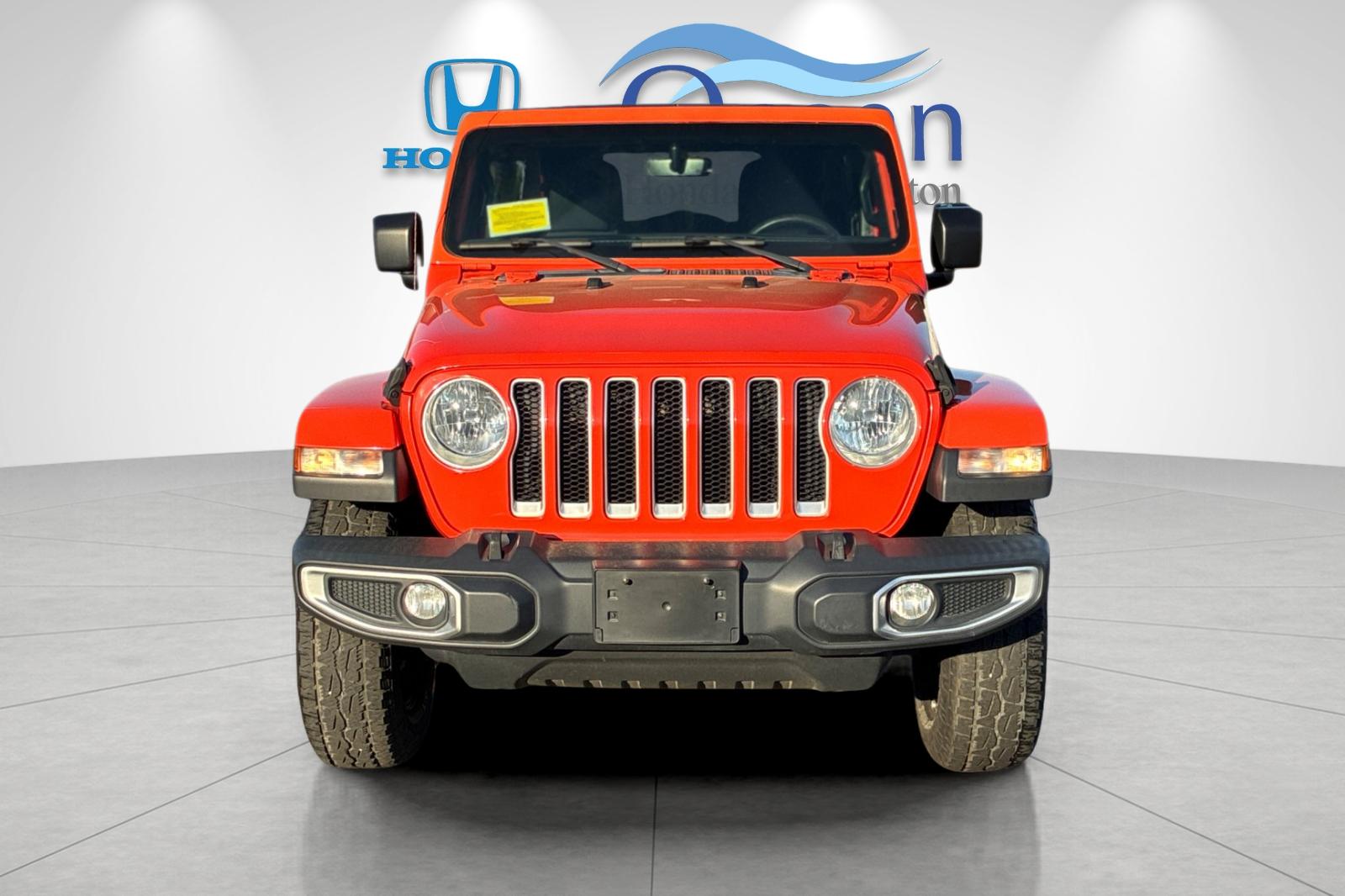 Used 2018 Punkn Metallic Clearcoat Jeep Unlimited Sahara image 8