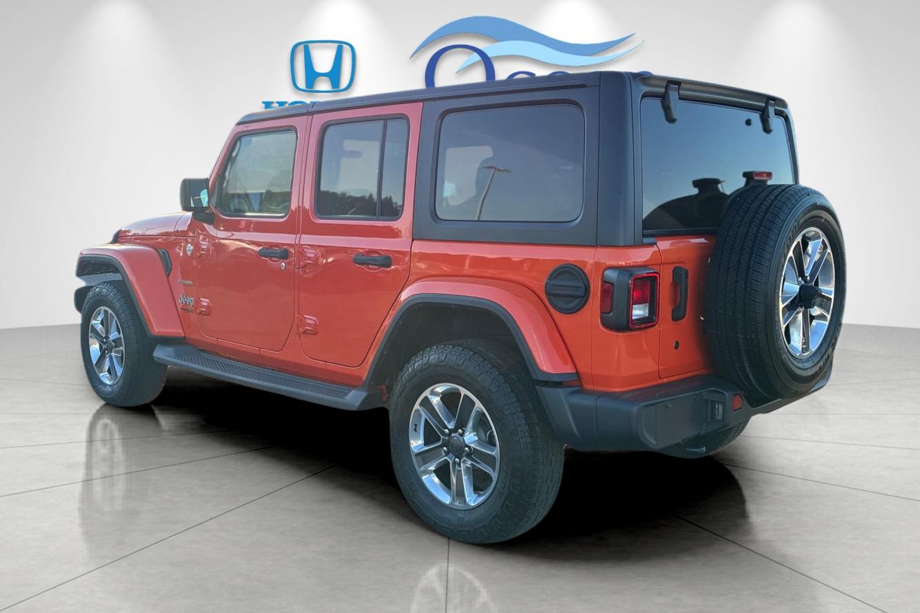 Used 2018 Punkn Metallic Clearcoat Jeep Unlimited Sahara image 5