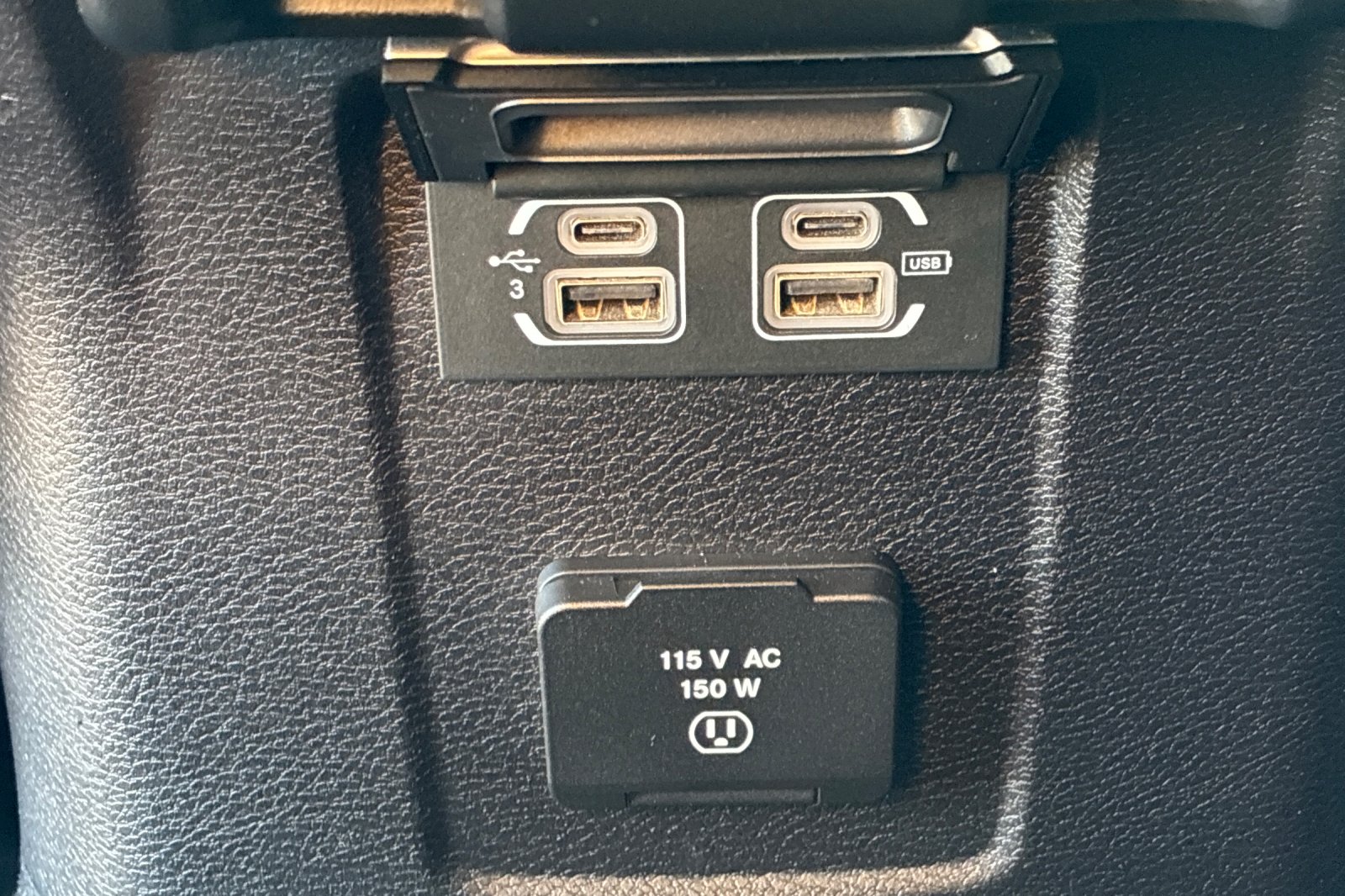 Used 2018 Punkn Metallic Clearcoat Jeep Unlimited Sahara image 18