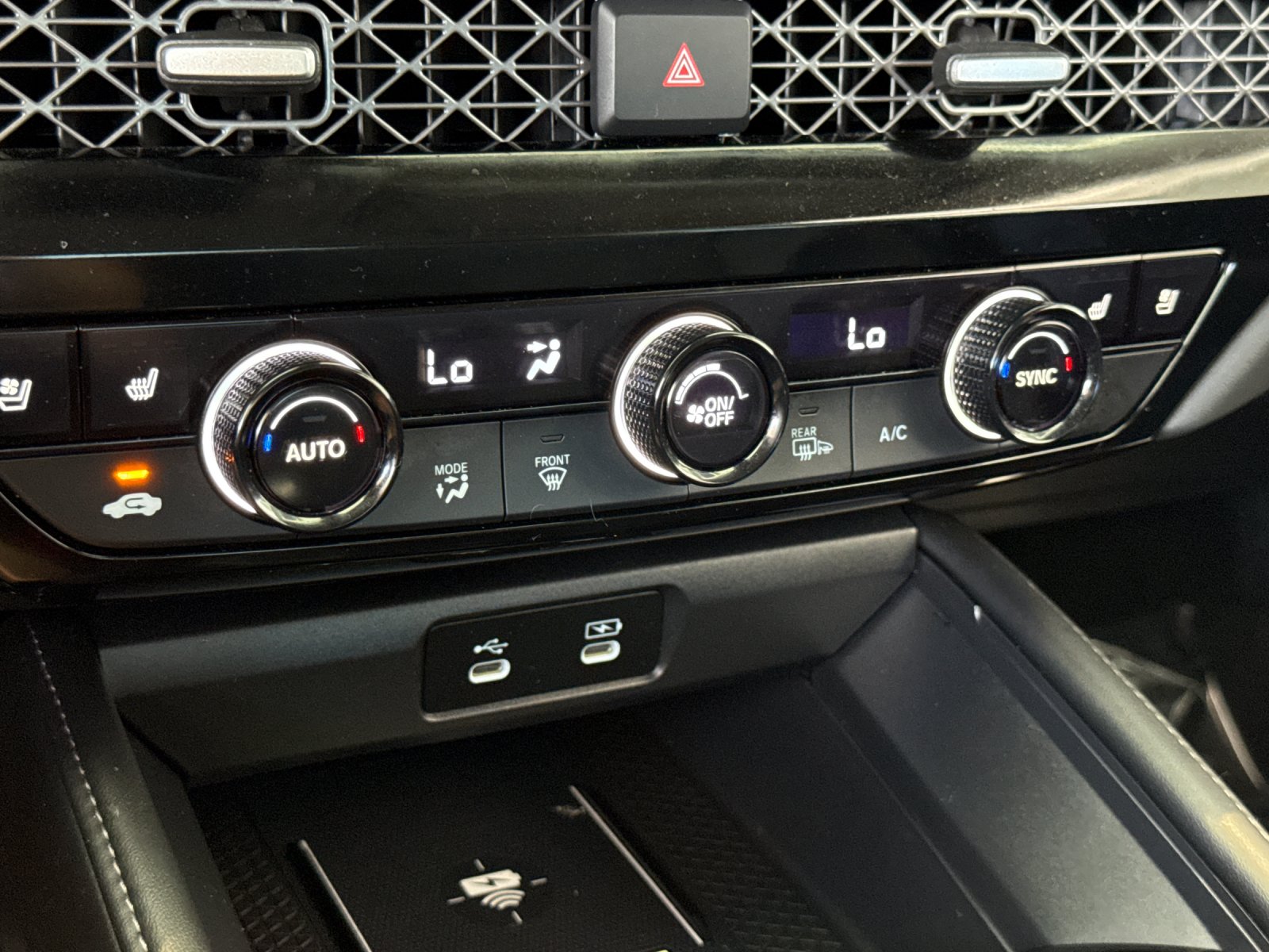 Used 2024  Honda Touring image 19