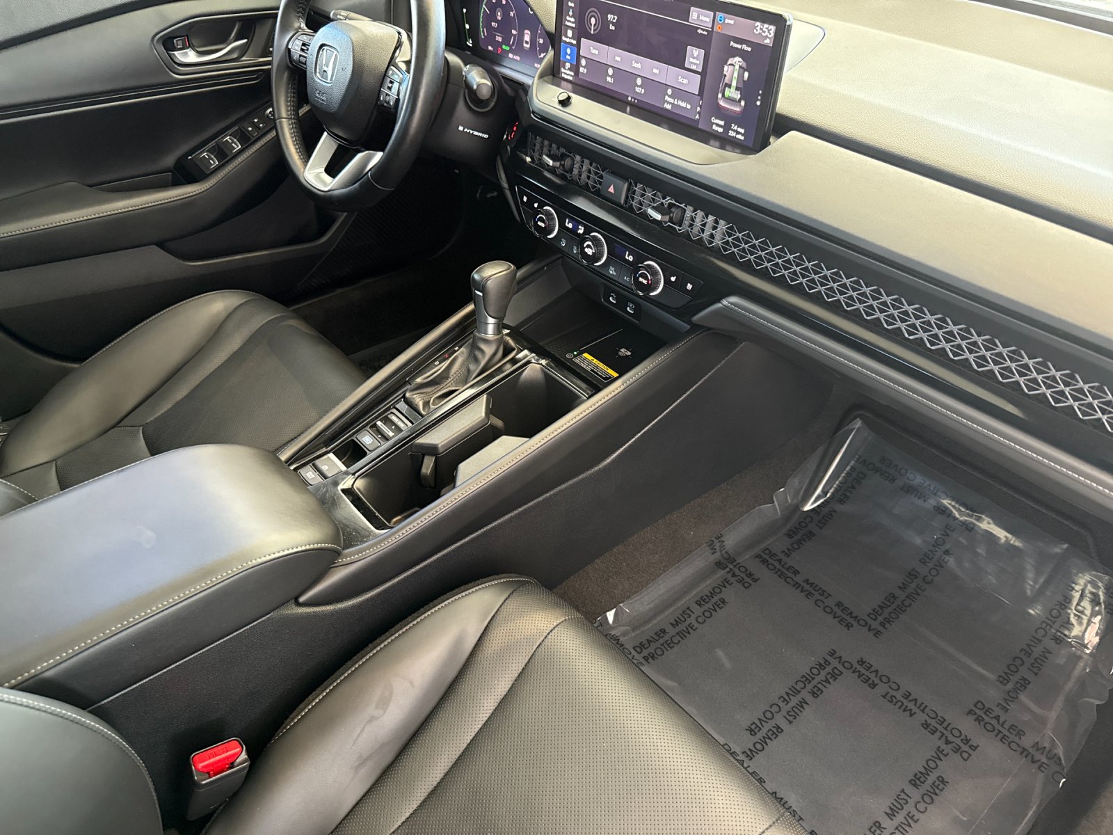 Used 2024  Honda Touring image 14