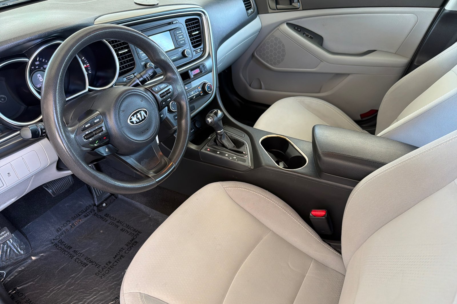 Used 2015 Titanium Silver Kia LX image 12