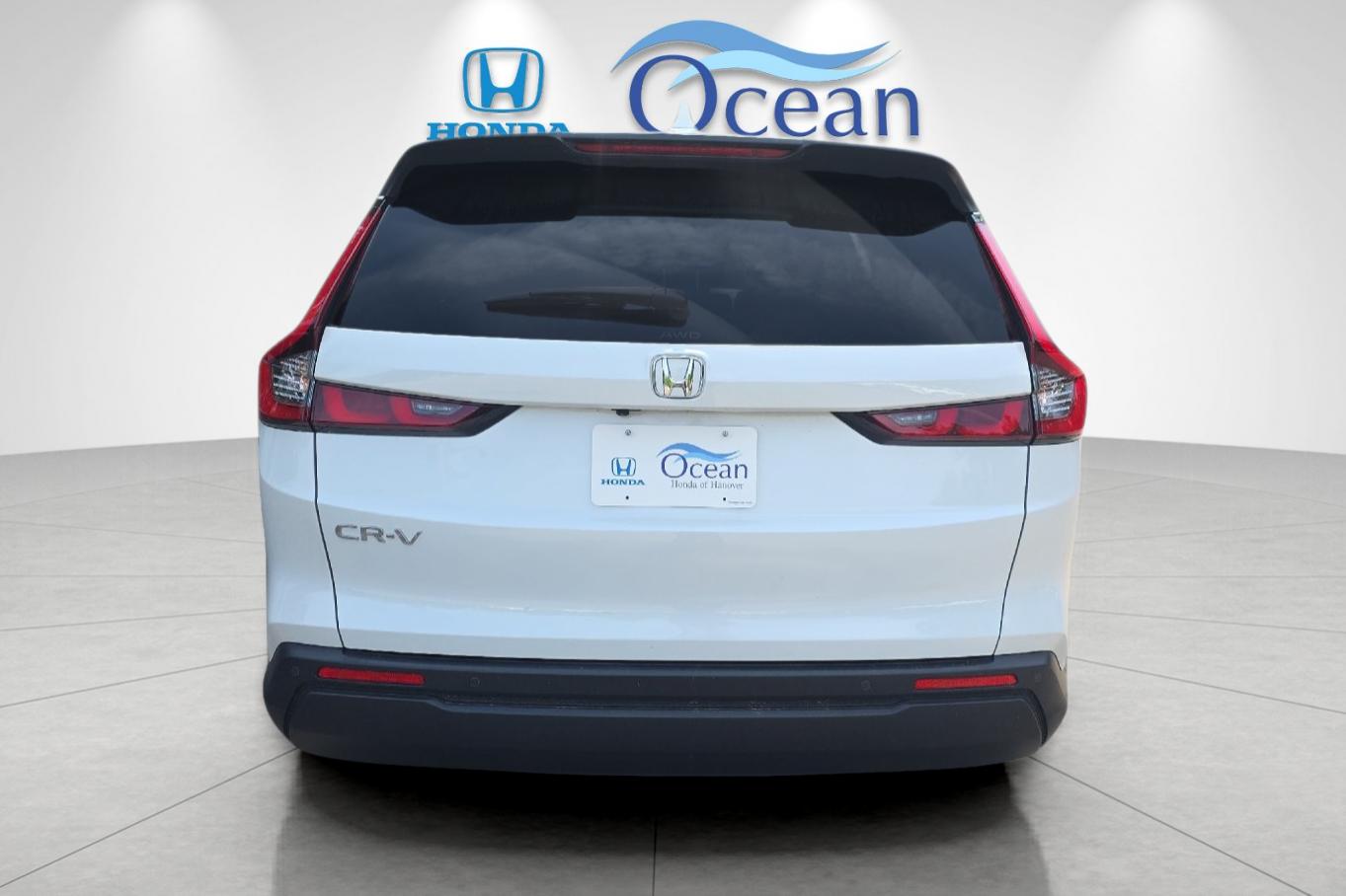 Used 2024 Platinum White Pearl Honda EX-L image 4