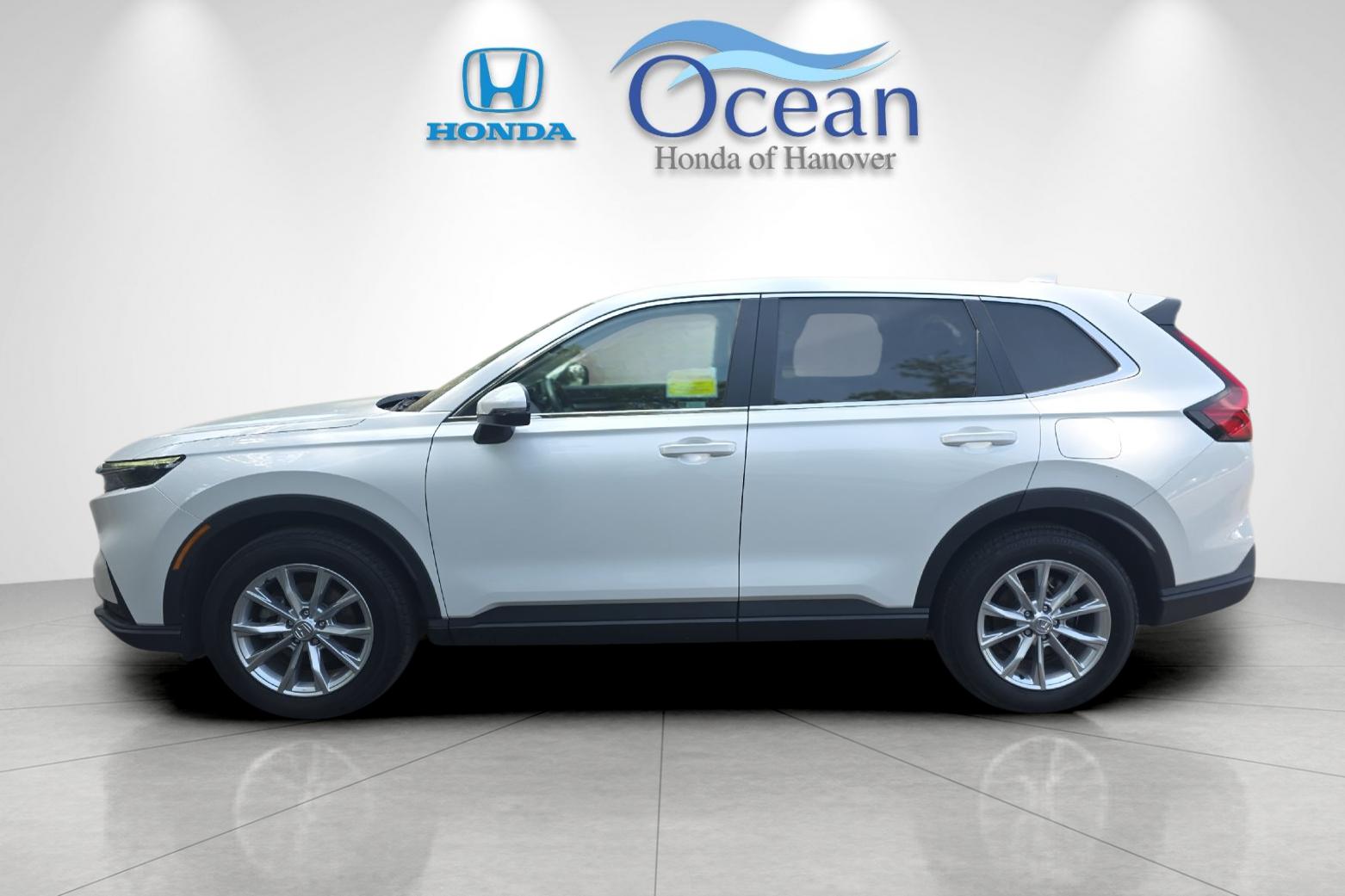 Used 2024 Platinum White Pearl Honda EX-L image 6