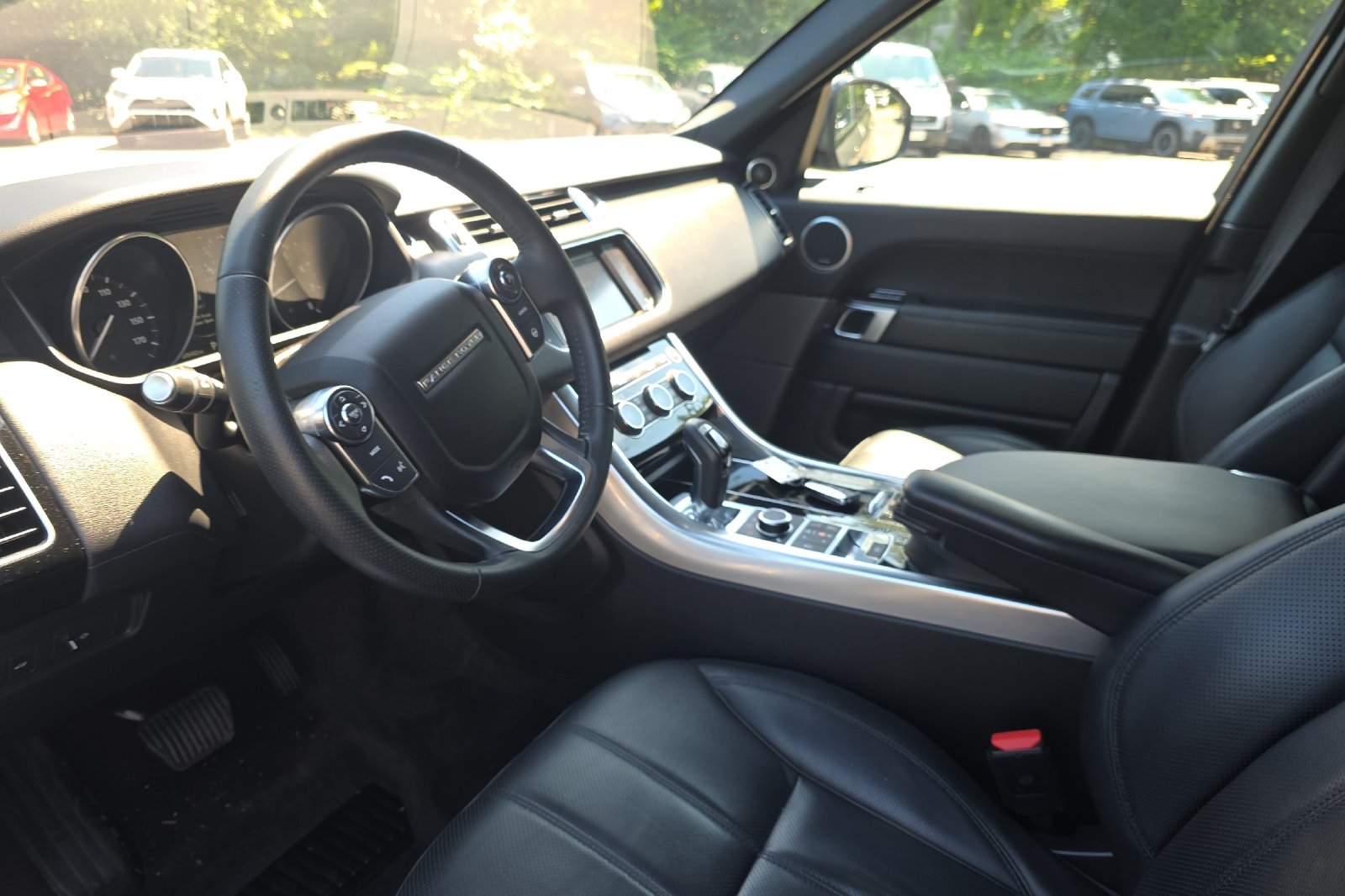 Used 2016 Scotia Gray Land Rover 3.0L V6 Supercharged HSE image 11