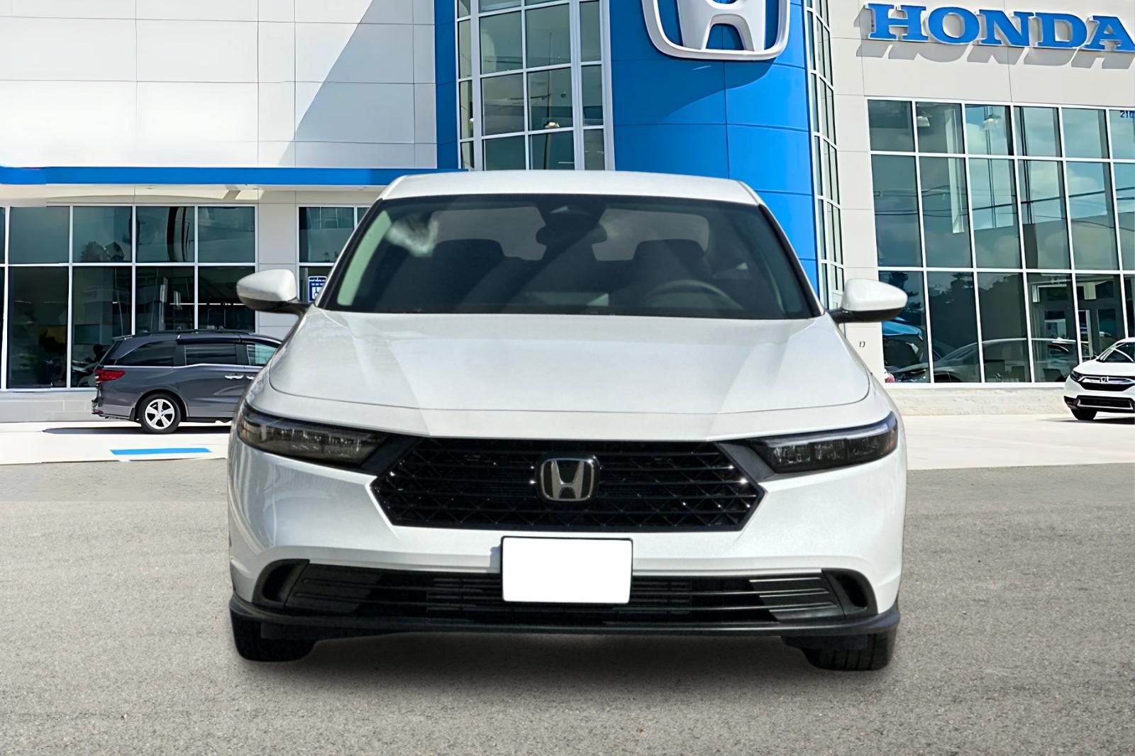 New 2026 Platinum White Pearl Honda LX image 8